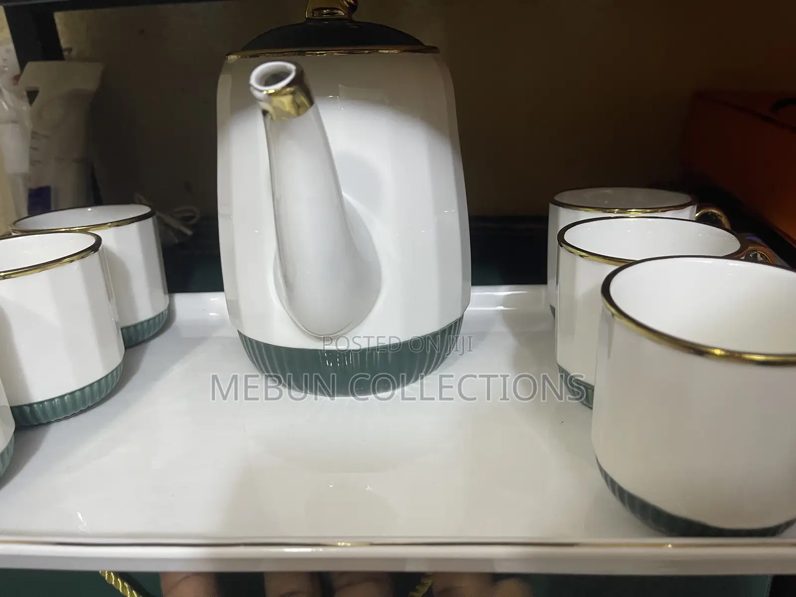 Luxury Ceramic Teapot With Tea Cups/ Coffee Set