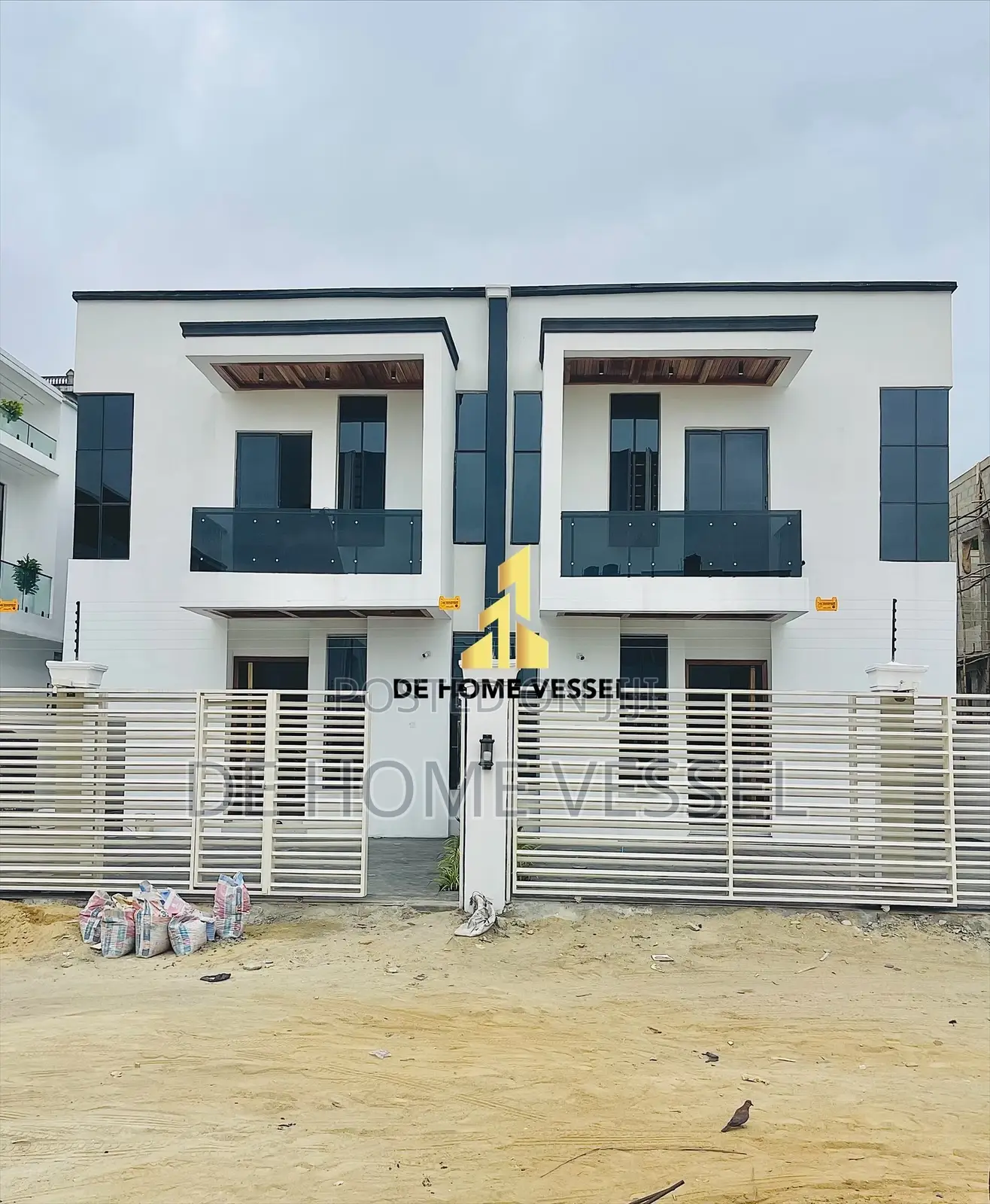 4bdrm Duplex in Lekki for sale