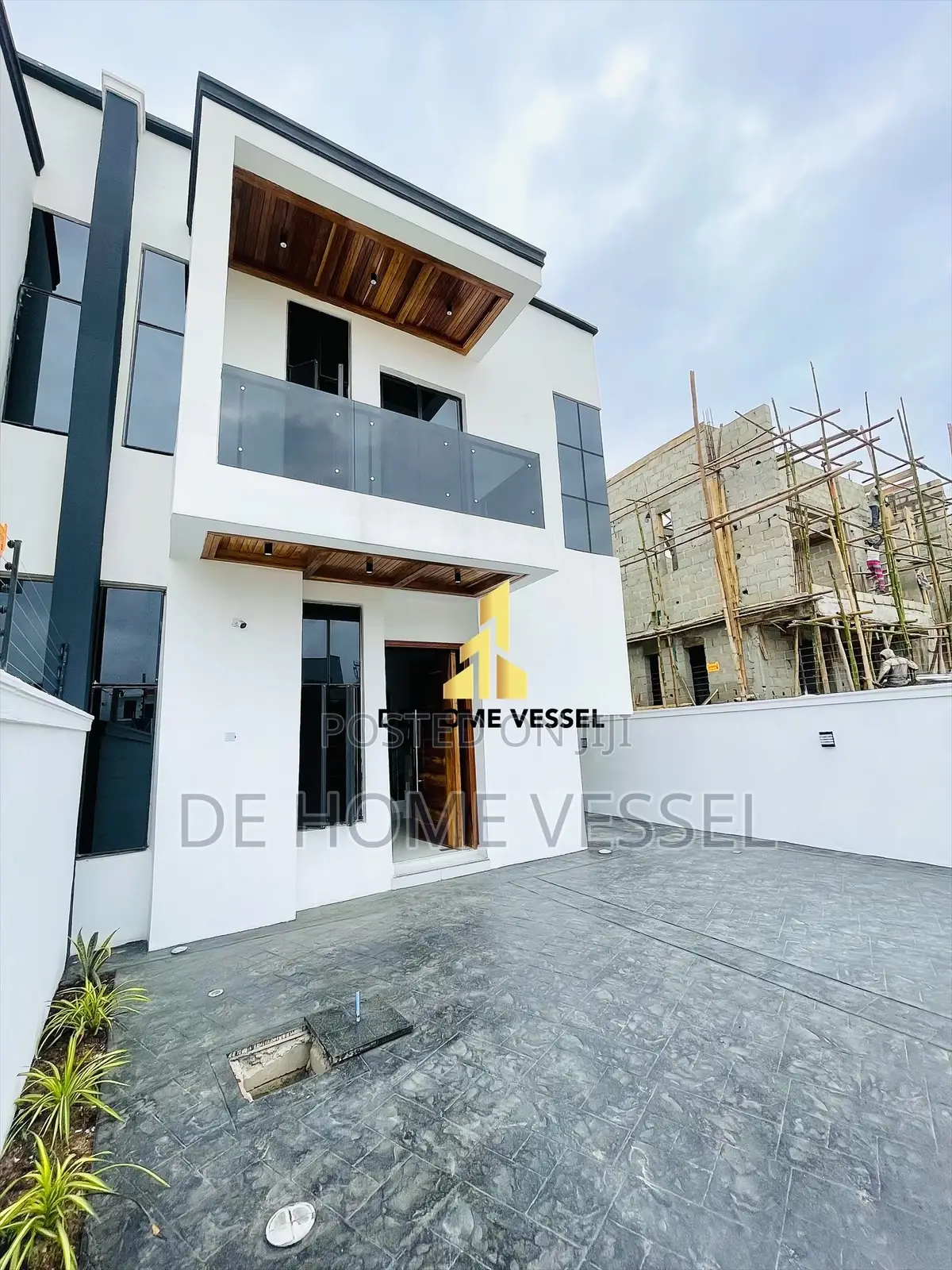 4bdrm Duplex in Lekki for sale