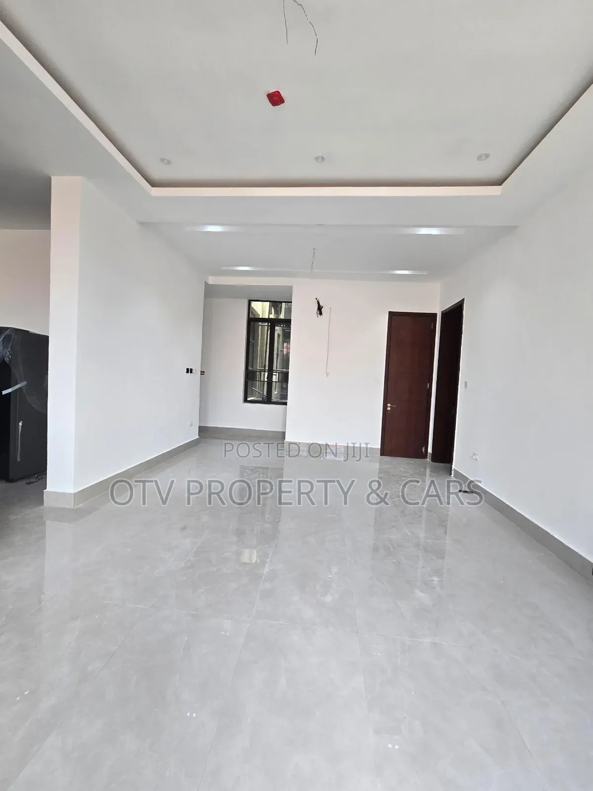Furnished 3bdrm Apartment In Lekki Phase 1 For Sale