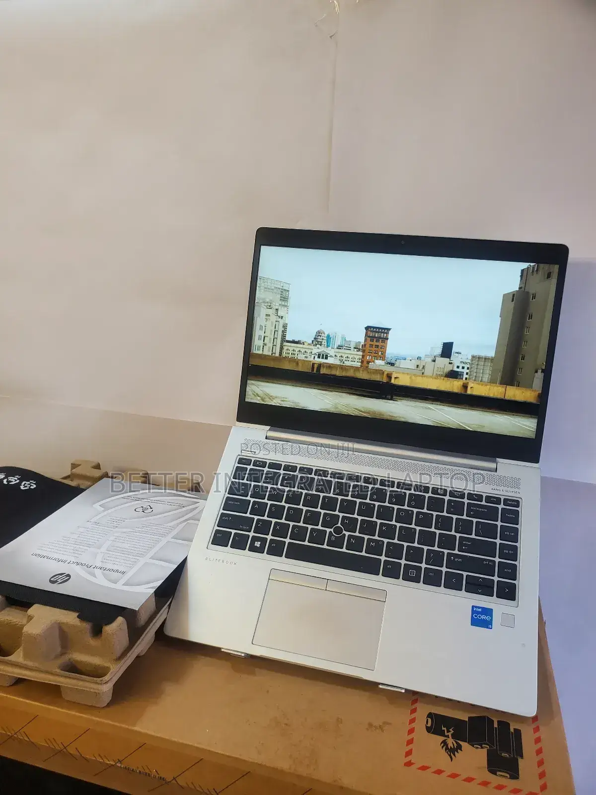 New Laptop HP EliteBook 745 G4 32GB Intel Core i5 SSD 512GB