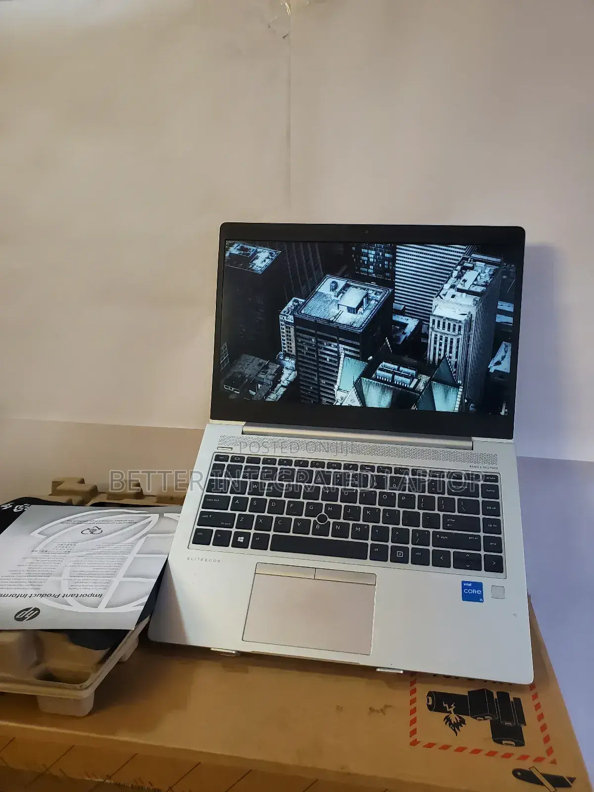 New Laptop HP EliteBook 745 G4 8GB Intel Core i5 SSD 1T