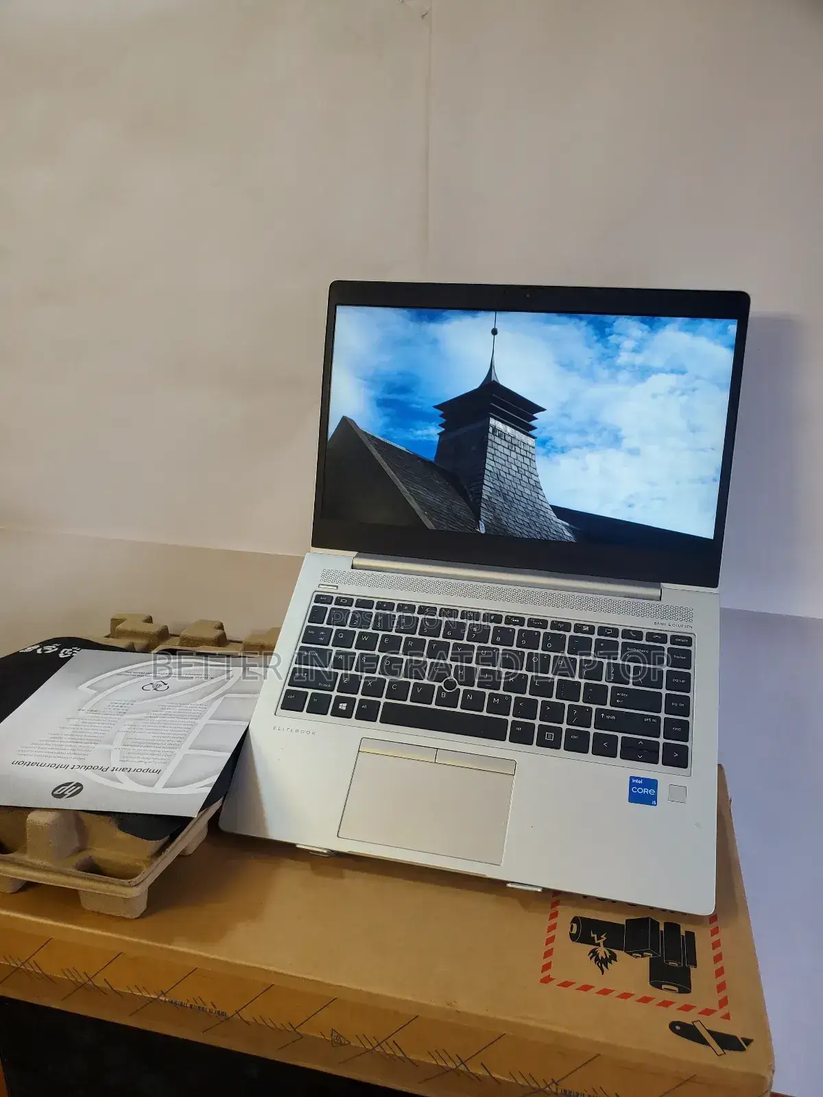New Laptop HP EliteBook 745 G5 32GB Intel Core i5 SSD 256GB