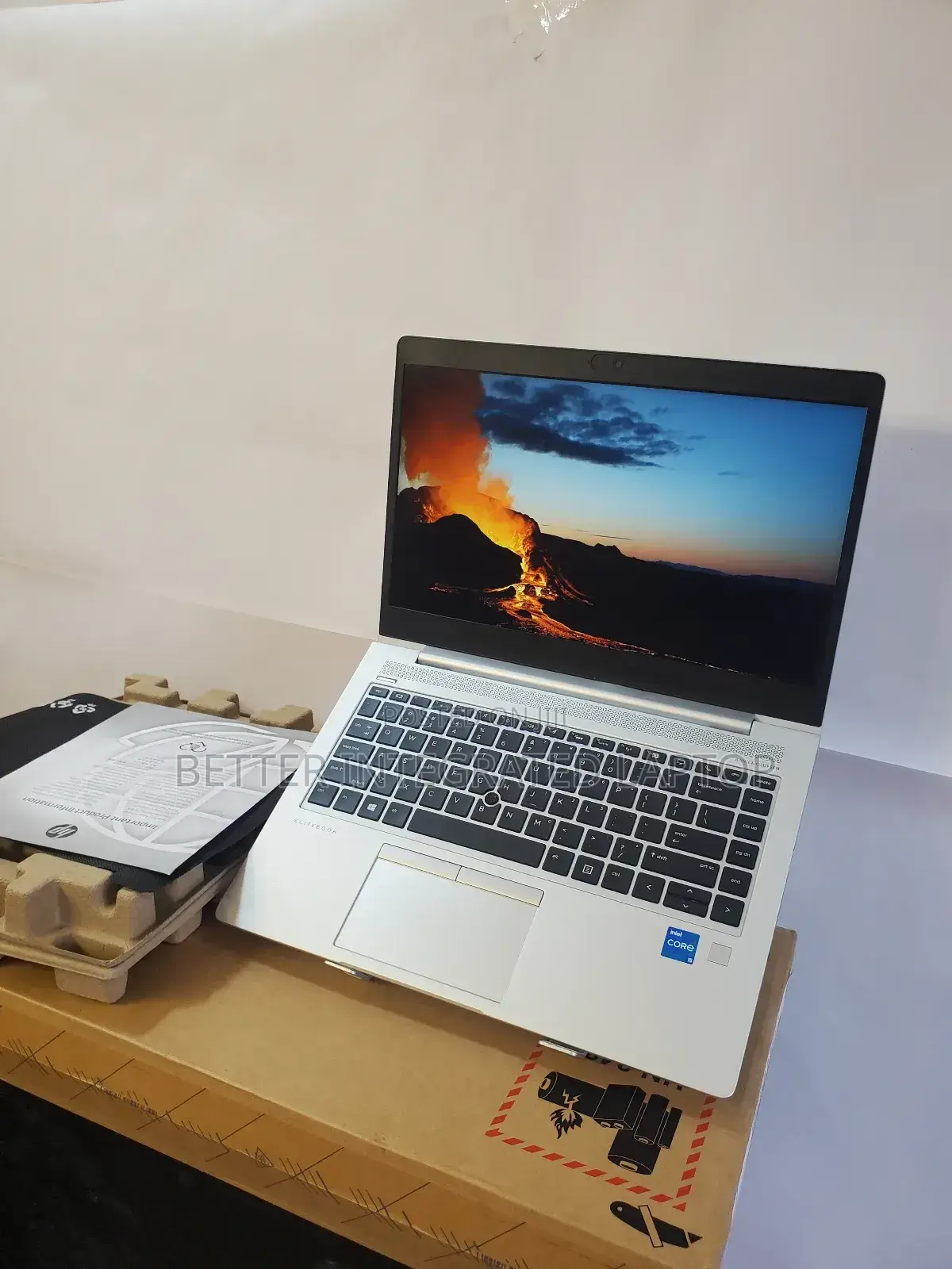 New Laptop HP EliteBook 745 G6 32GB Intel Core i5 SSD 512GB