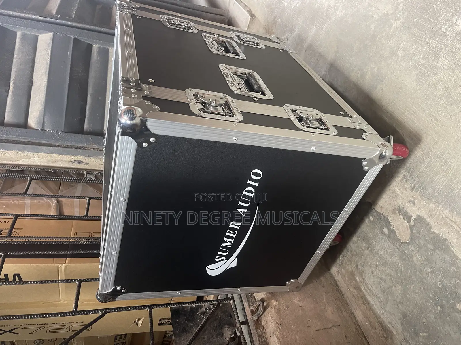 Summer Audio Equipment Rack