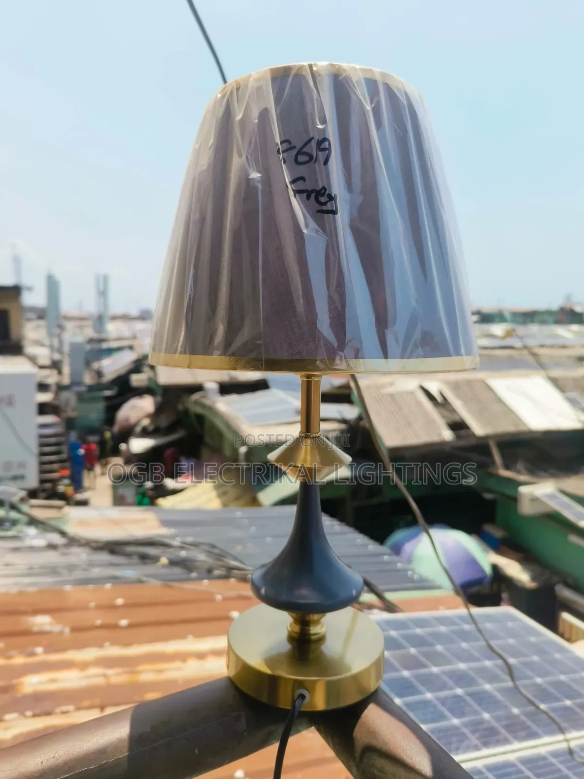 Simple Table Lamp