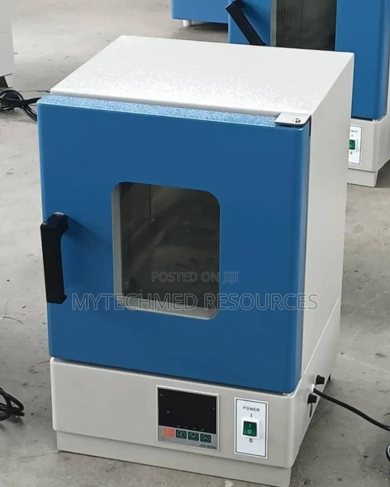 Laboratory Incubator