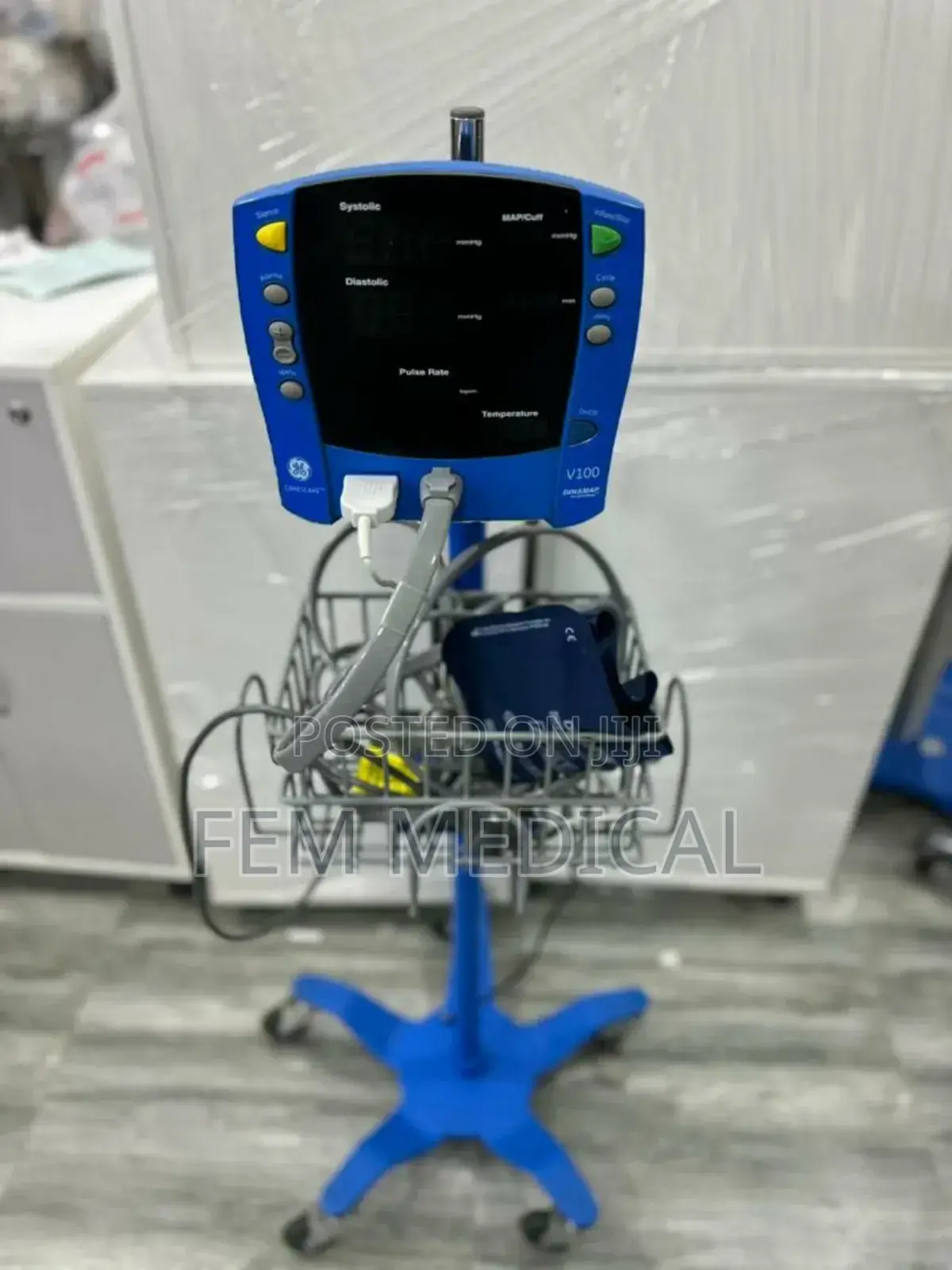 Ge Dinamap Vital Sign Monitor