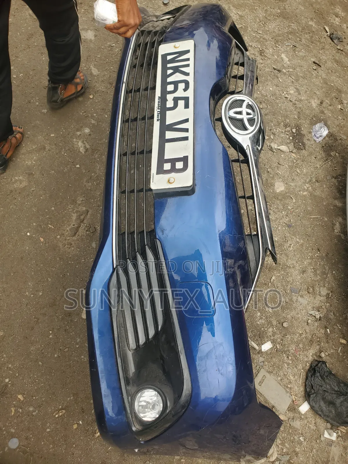 Complete Front Bumper Toyota Corolla Im