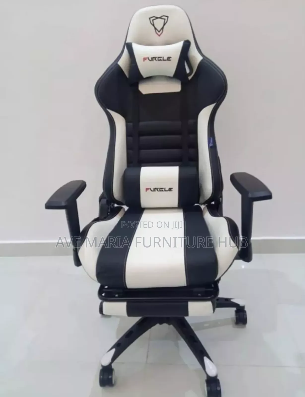 Furgle Gaming Chair, Recliner.