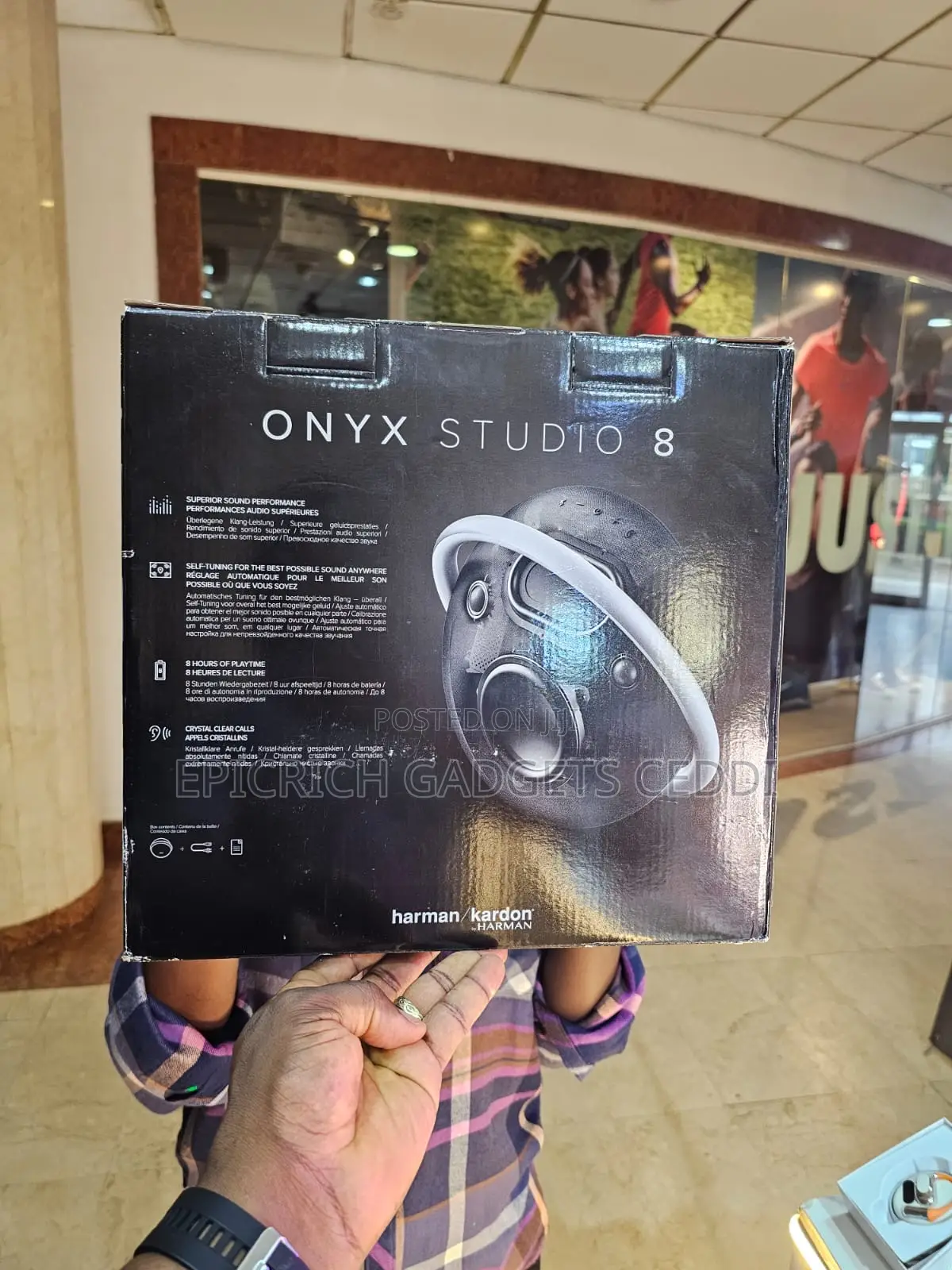 Onyx Studio 8 Wireless Bluetooth Speaker Harman/ Kardon