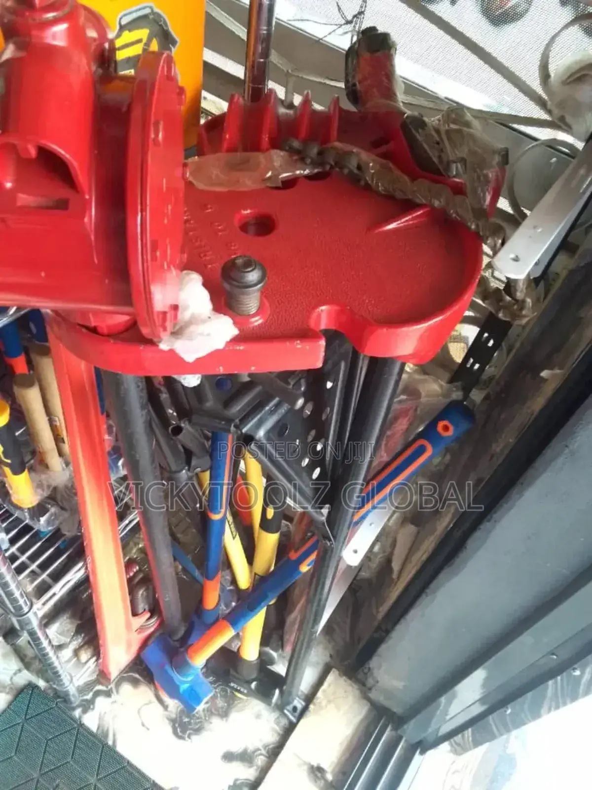 Ridgid Tristand Stand or Pipe Vice(1⁄8 to 5" Pipe)
