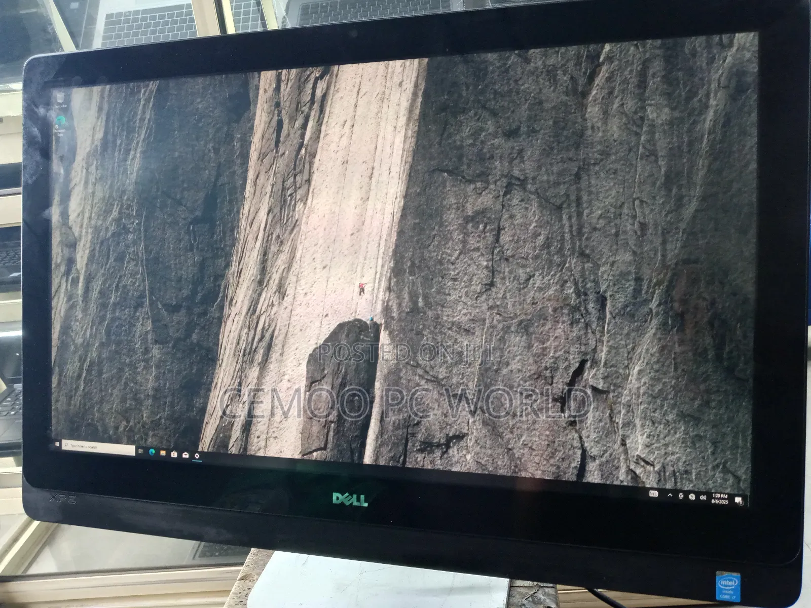 Desktop Computer Dell XPS 27 8GB Intel Core i7 HDD 500GB
