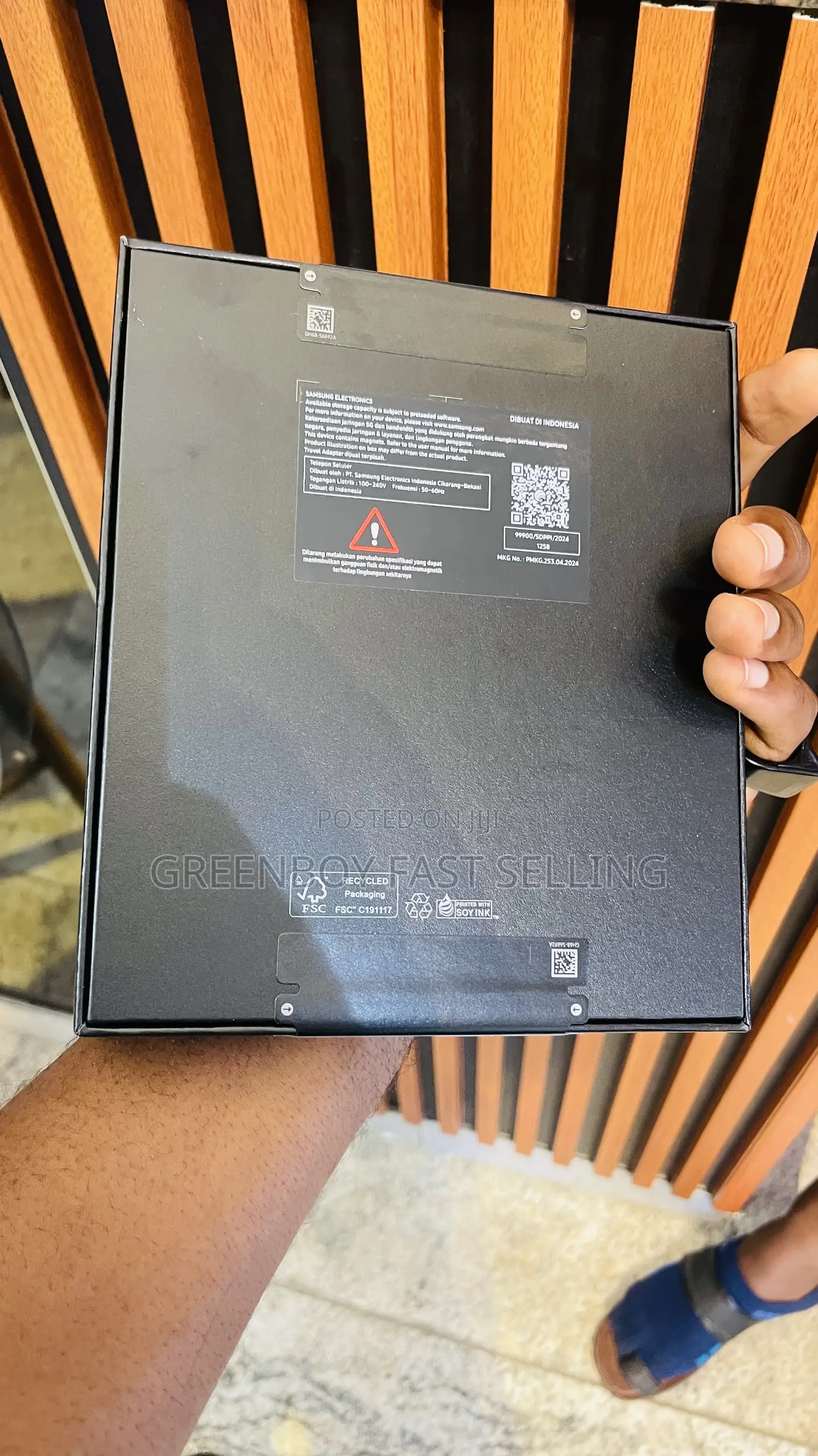 New Samsung Galaxy Z Fold6 256 GB Blue
