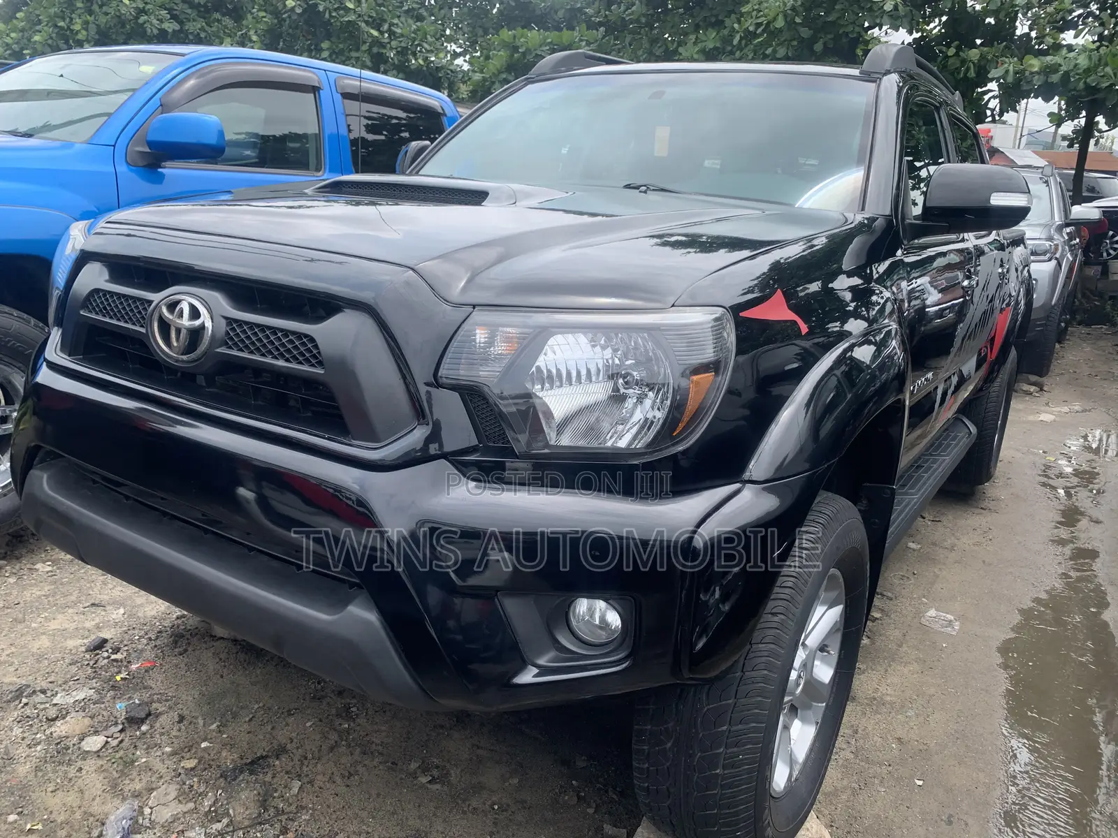 Toyota Tacoma 4dr Double Cab 5.0 ft. SB (2.7L 4cyl 4A) 2015 Black