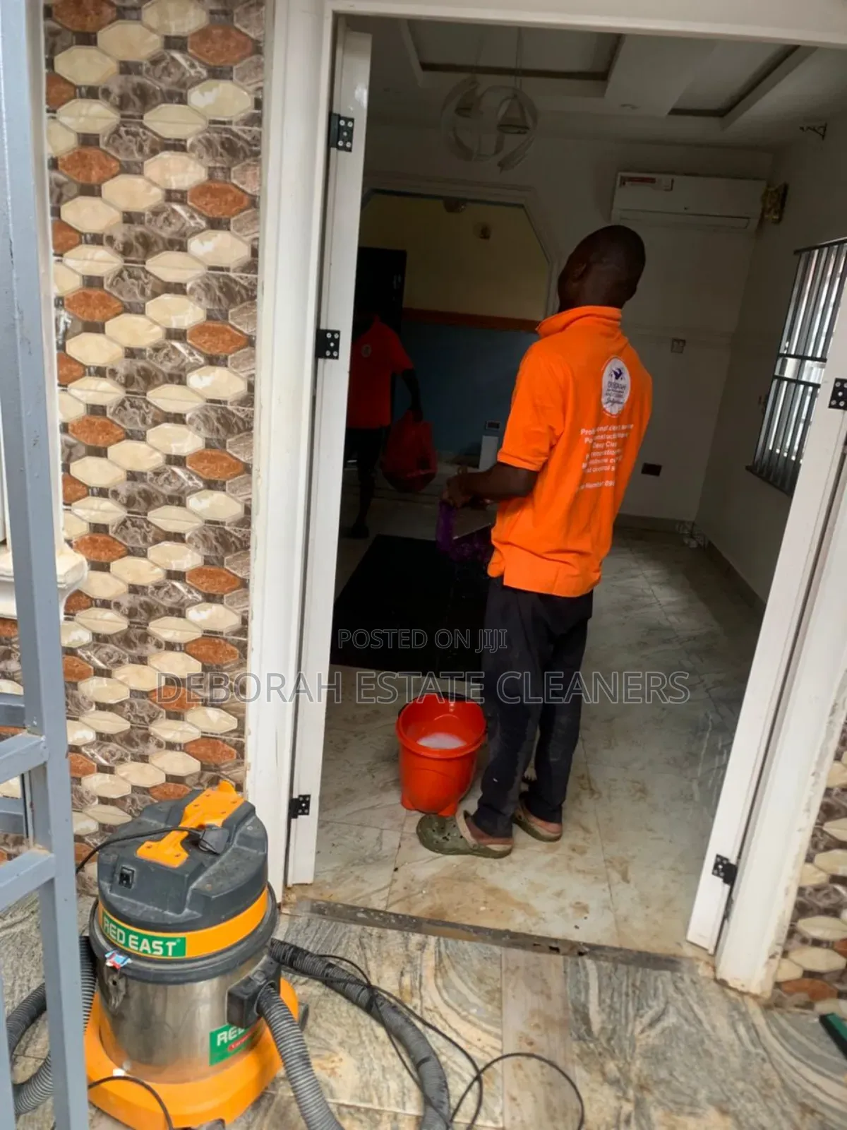 Home Cleaning Staff For Bi Weekly And Monthly Arrangements