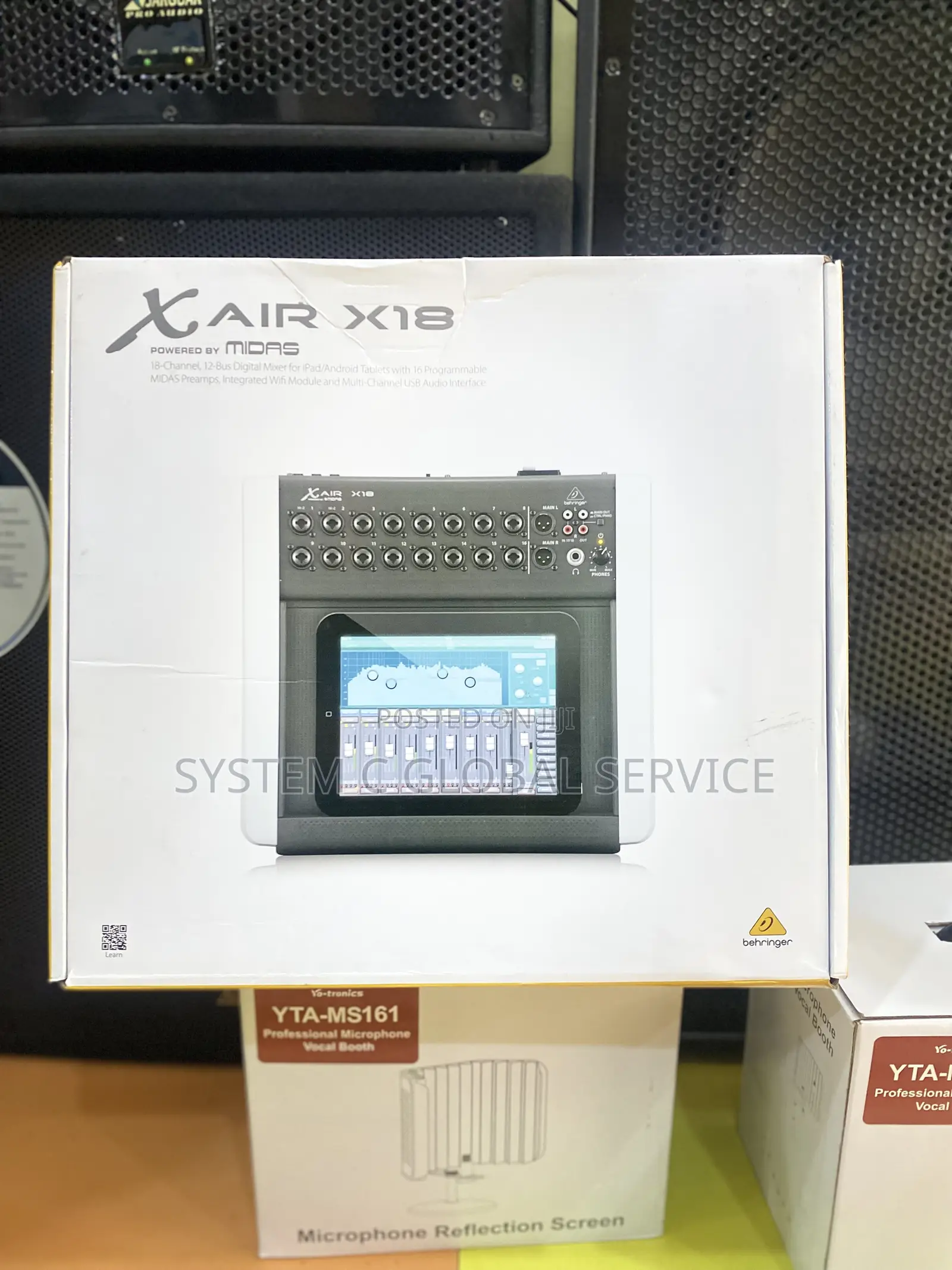 Behringer Xair X18 Digital Mixer