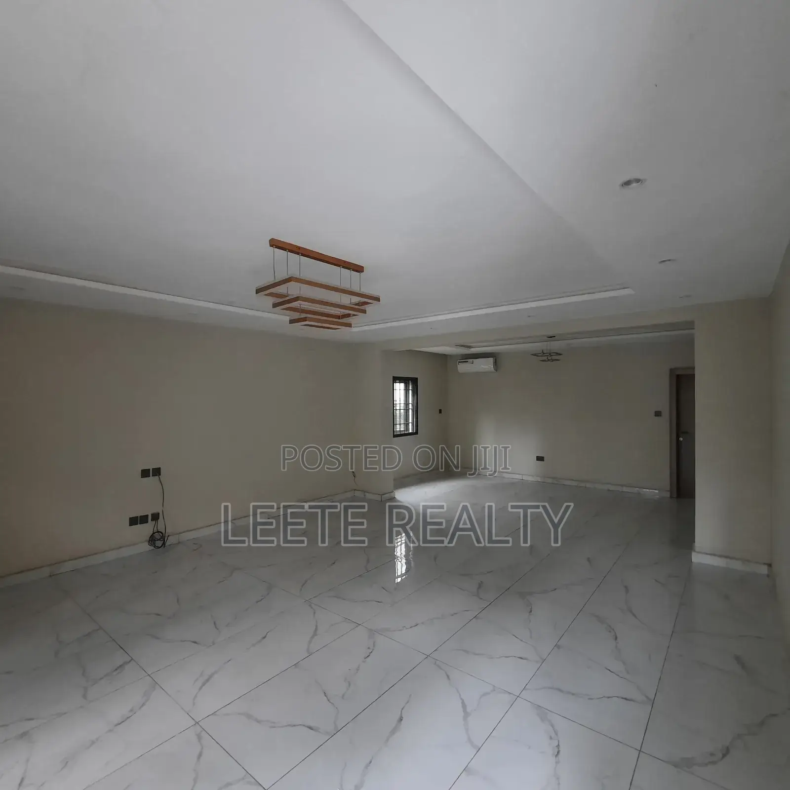 5bdrm Duplex in Wuye for sale