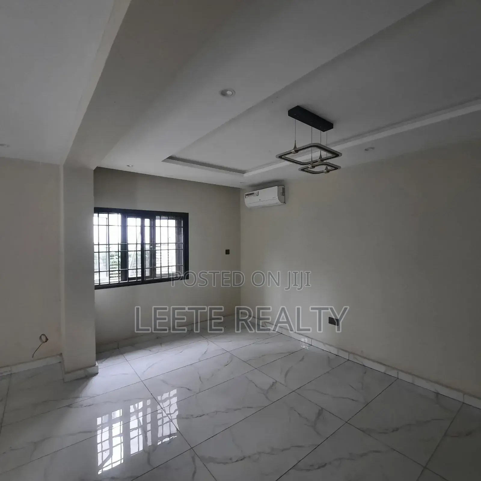 5bdrm Duplex in Wuye for sale