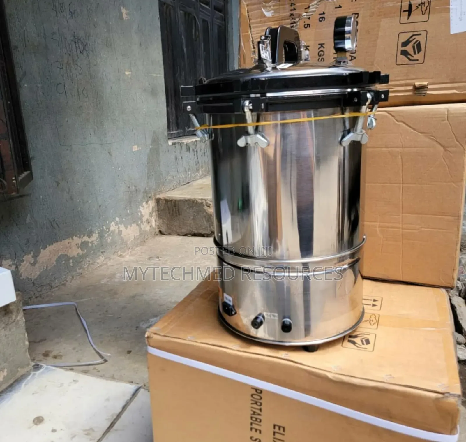 18 Litres Autoclave Sterilizer