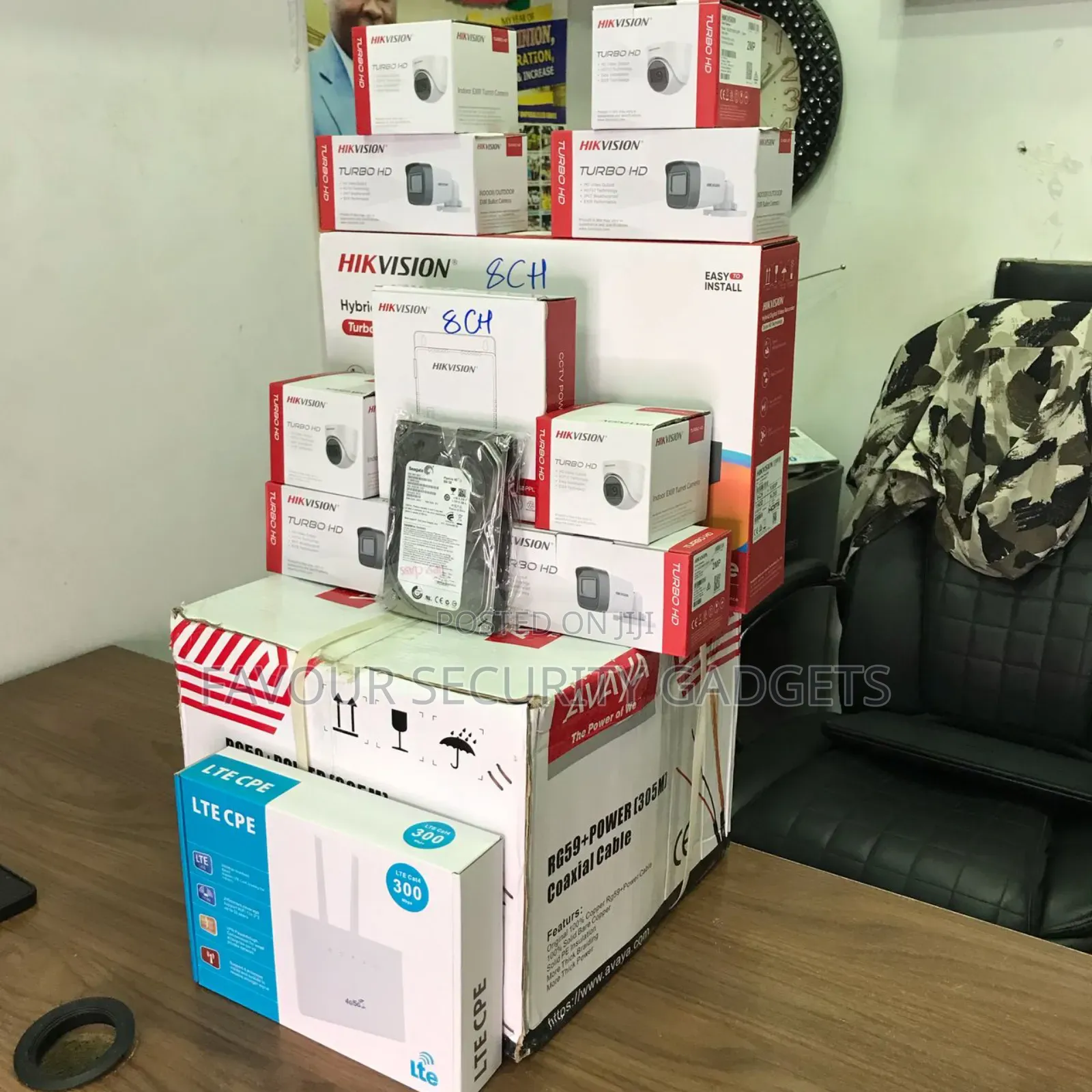 Hikvision 8 Channel Complete Kit With Router and 300m Cable.