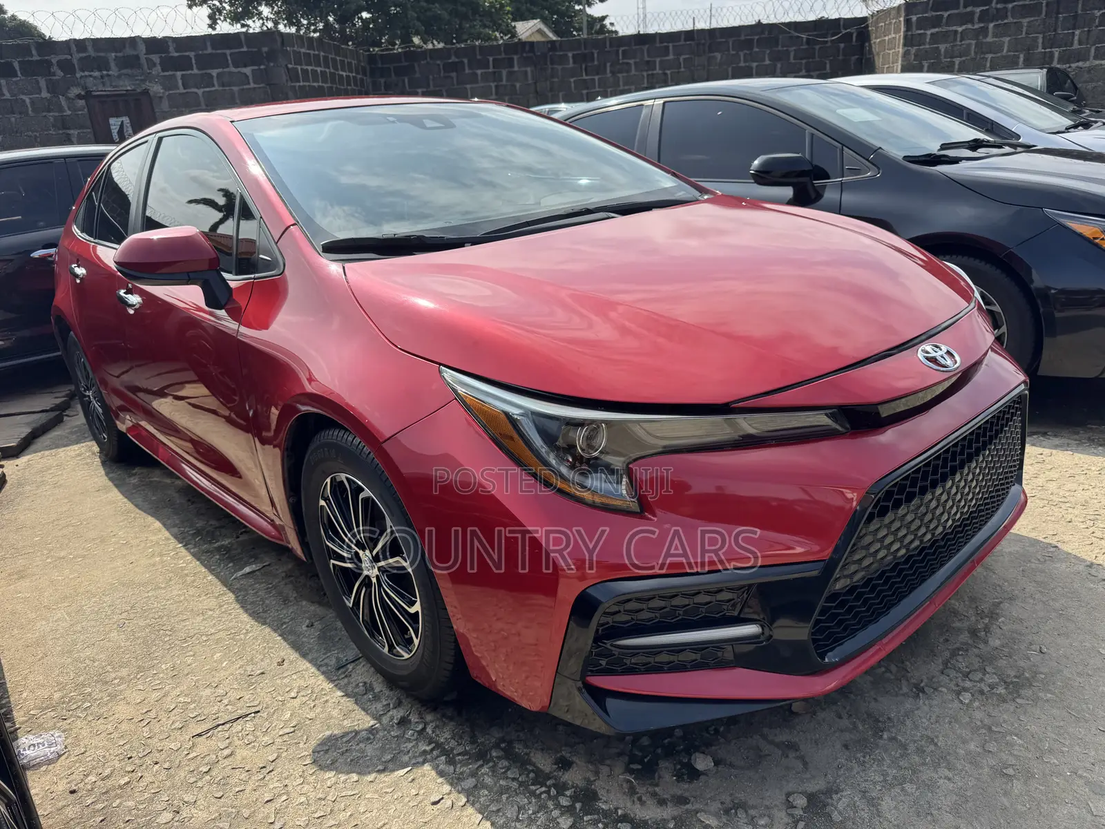 Toyota Corolla LE 2021 Red
