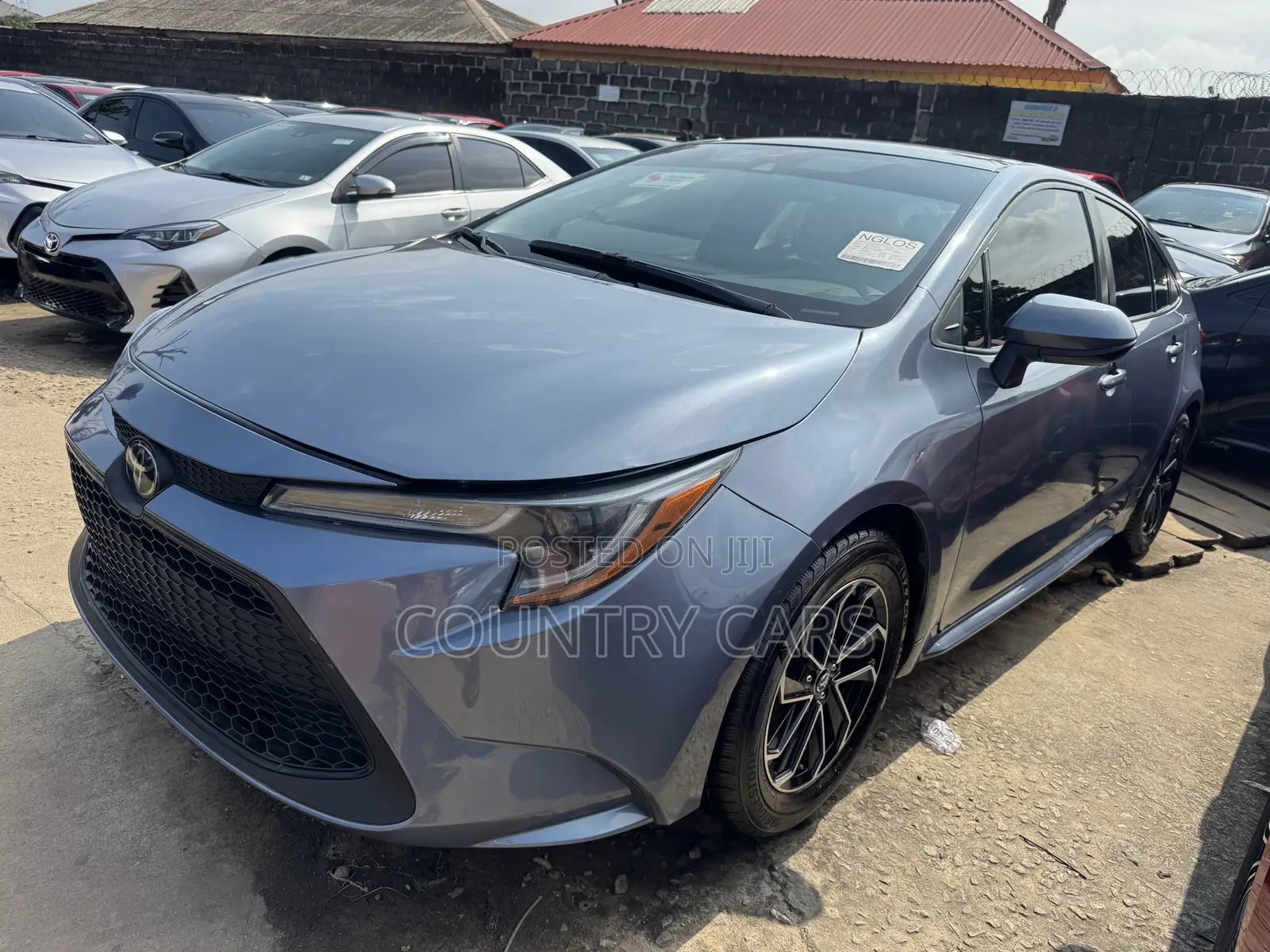 Toyota Corolla LE 2021 Blue