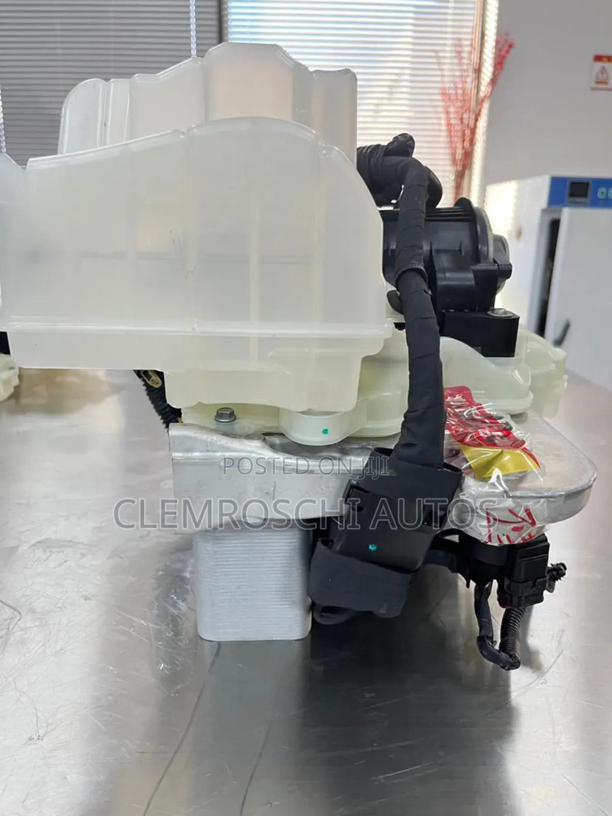 High Quality Certified New Manifold Heater Pump Tesla M3/Y