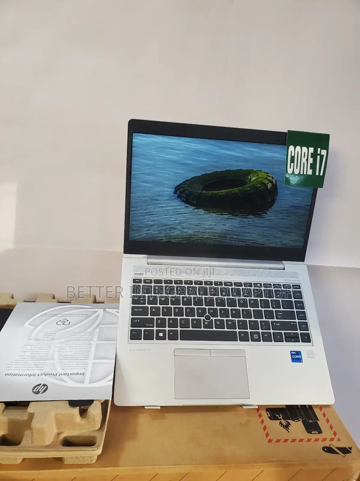 New Laptop HP EliteBook 2760P 16GB Intel Core i7 SSD 512GB