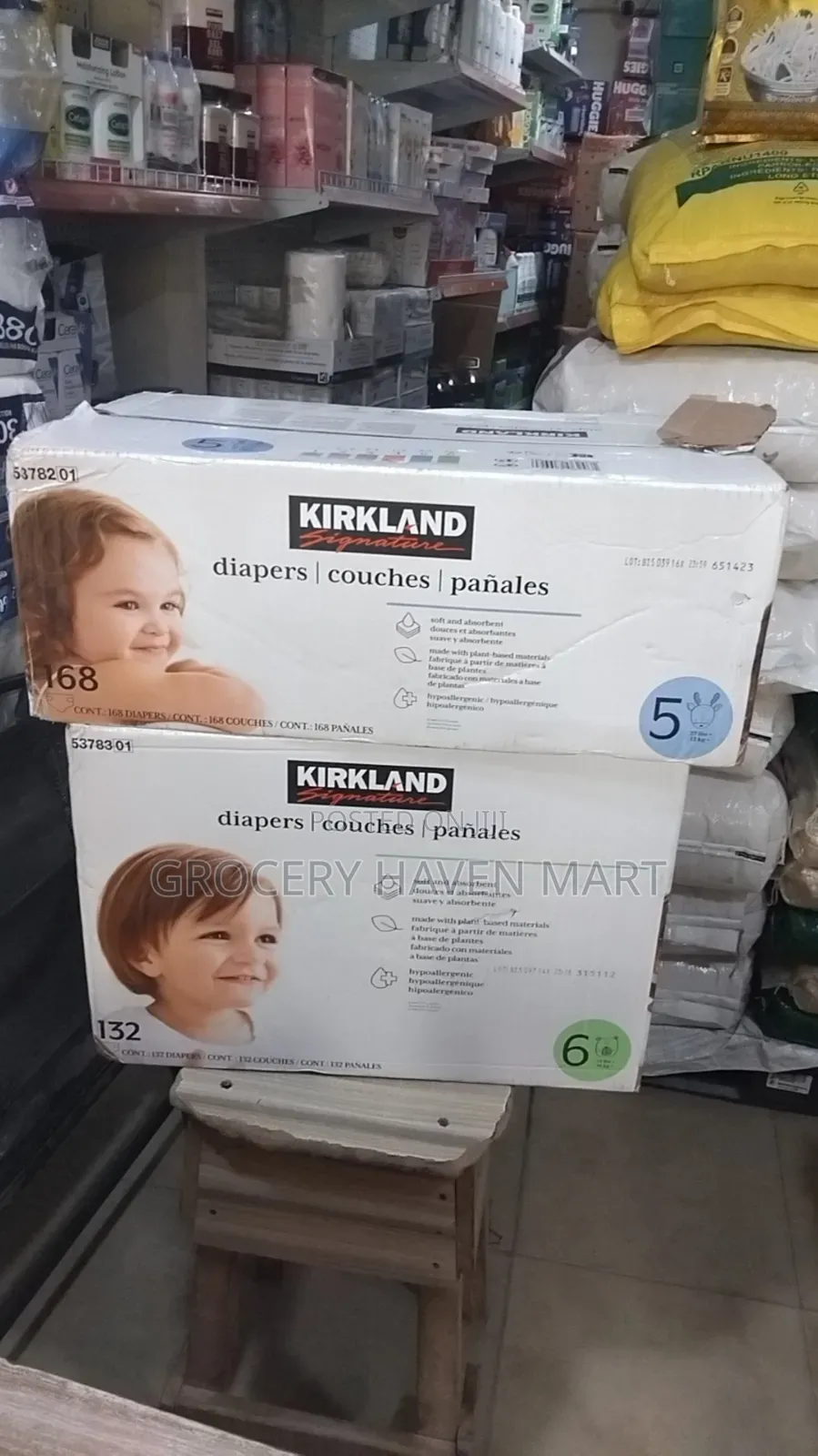 Kirkland Signature Daipers Sizes 3-6