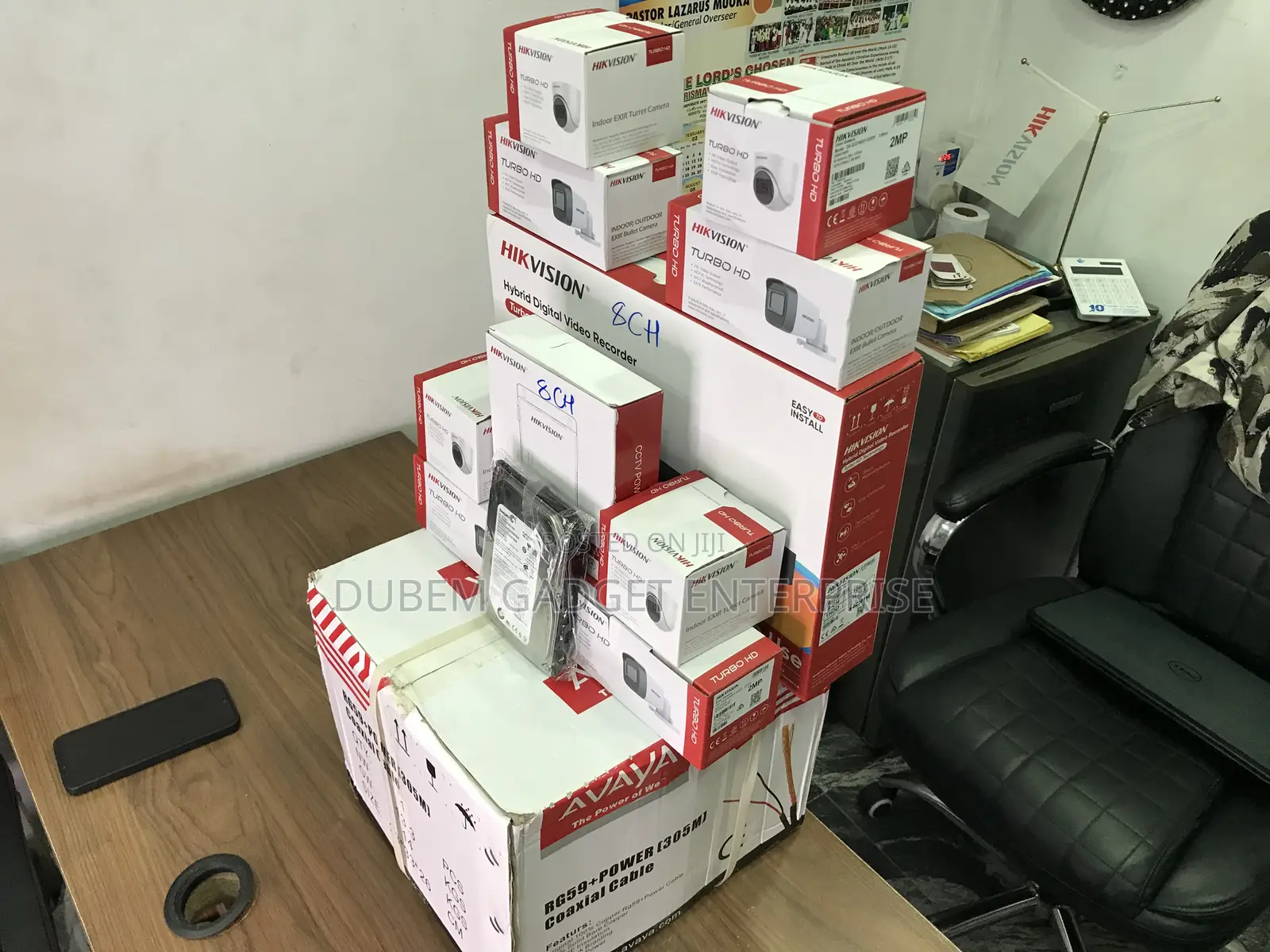 Hikvision 8 Channel Complete Kit .