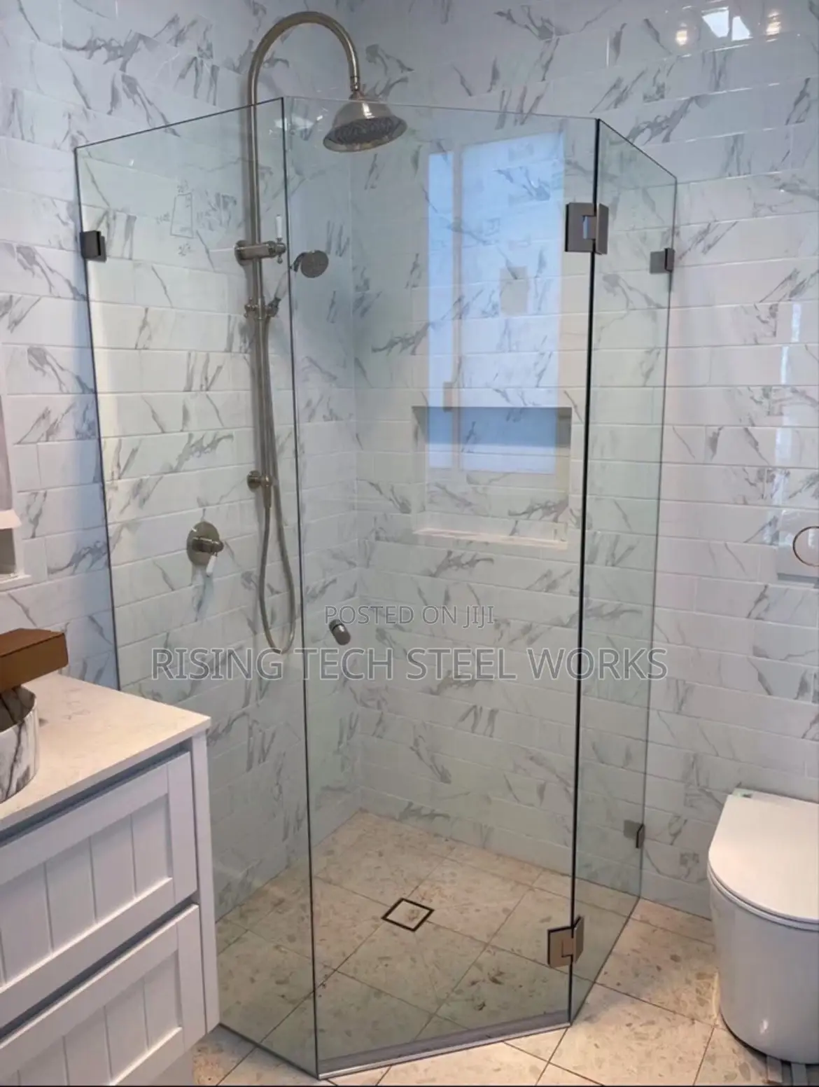 Modern Standard Cubicle