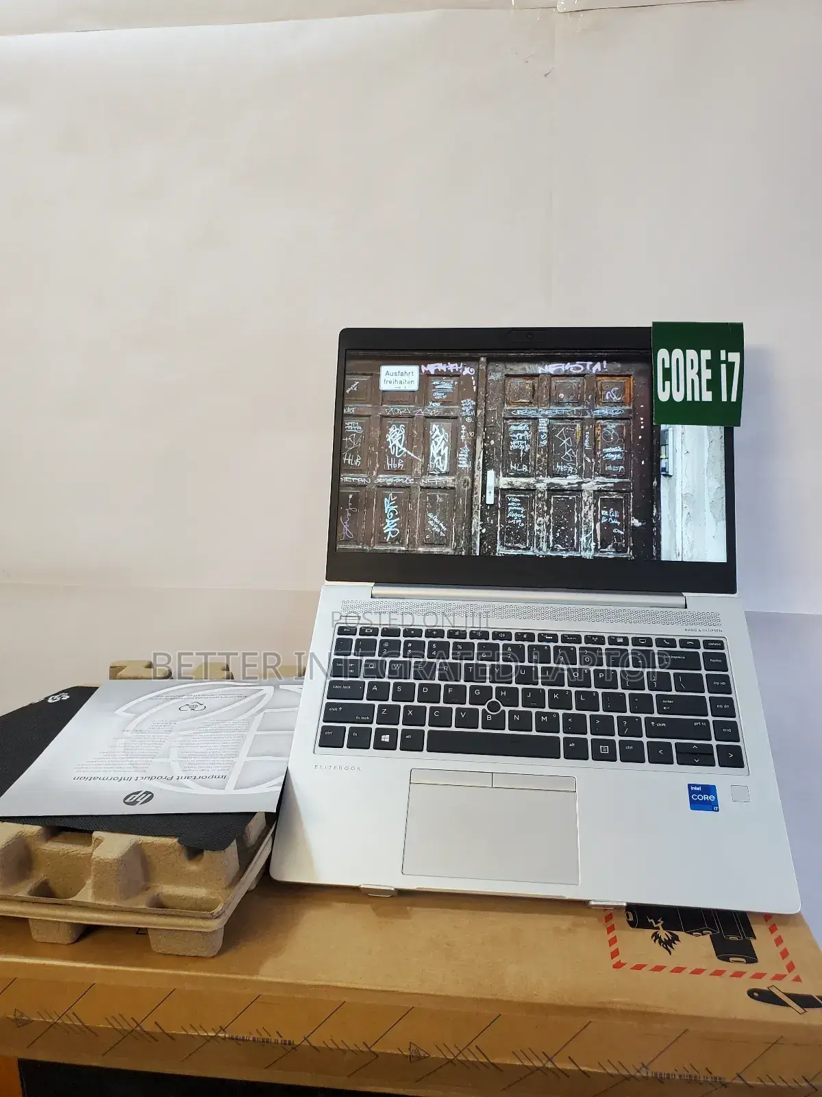 New Laptop HP EliteBook 725 8GB Intel Core i7 SSD 256GB