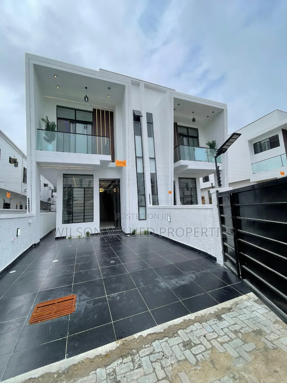 4bdrm Duplex in Wvp Homes, Ikota for sale