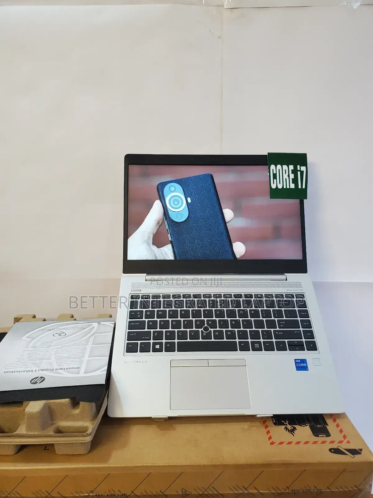 New Laptop HP EliteBook 725 G2 8GB Intel Core i7 SSD 256GB