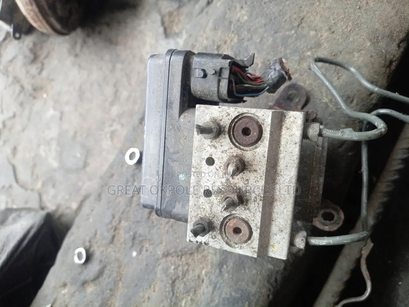 Toyota Land Cruiser Abs Pump 2005