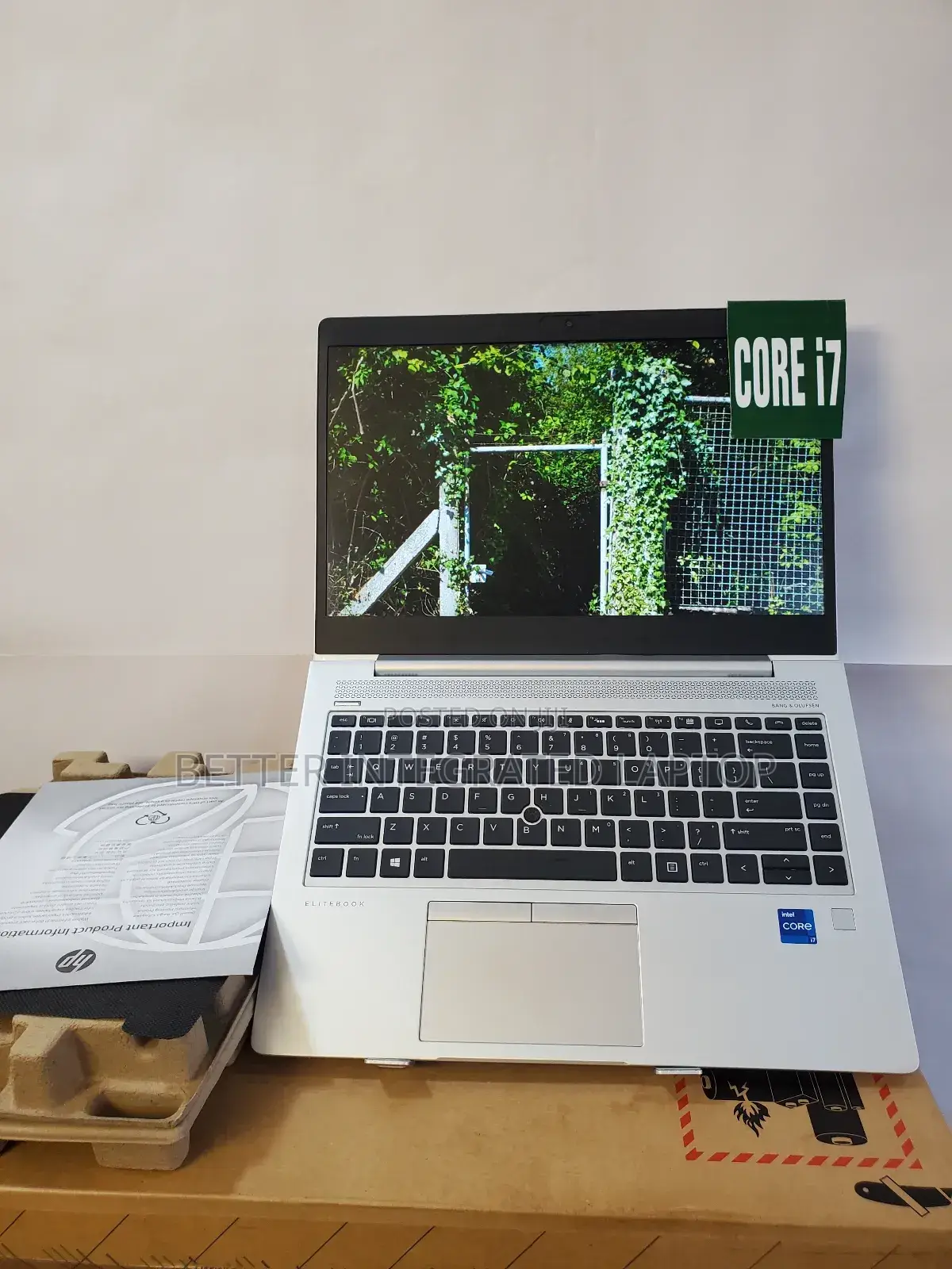 New Laptop HP EliteBook 725 G4 12GB Intel Core i7 SSD 256GB
