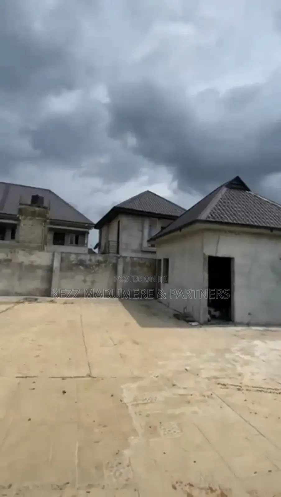 3bdrm Bungalow in Ozuoba Port Harcourt for sale