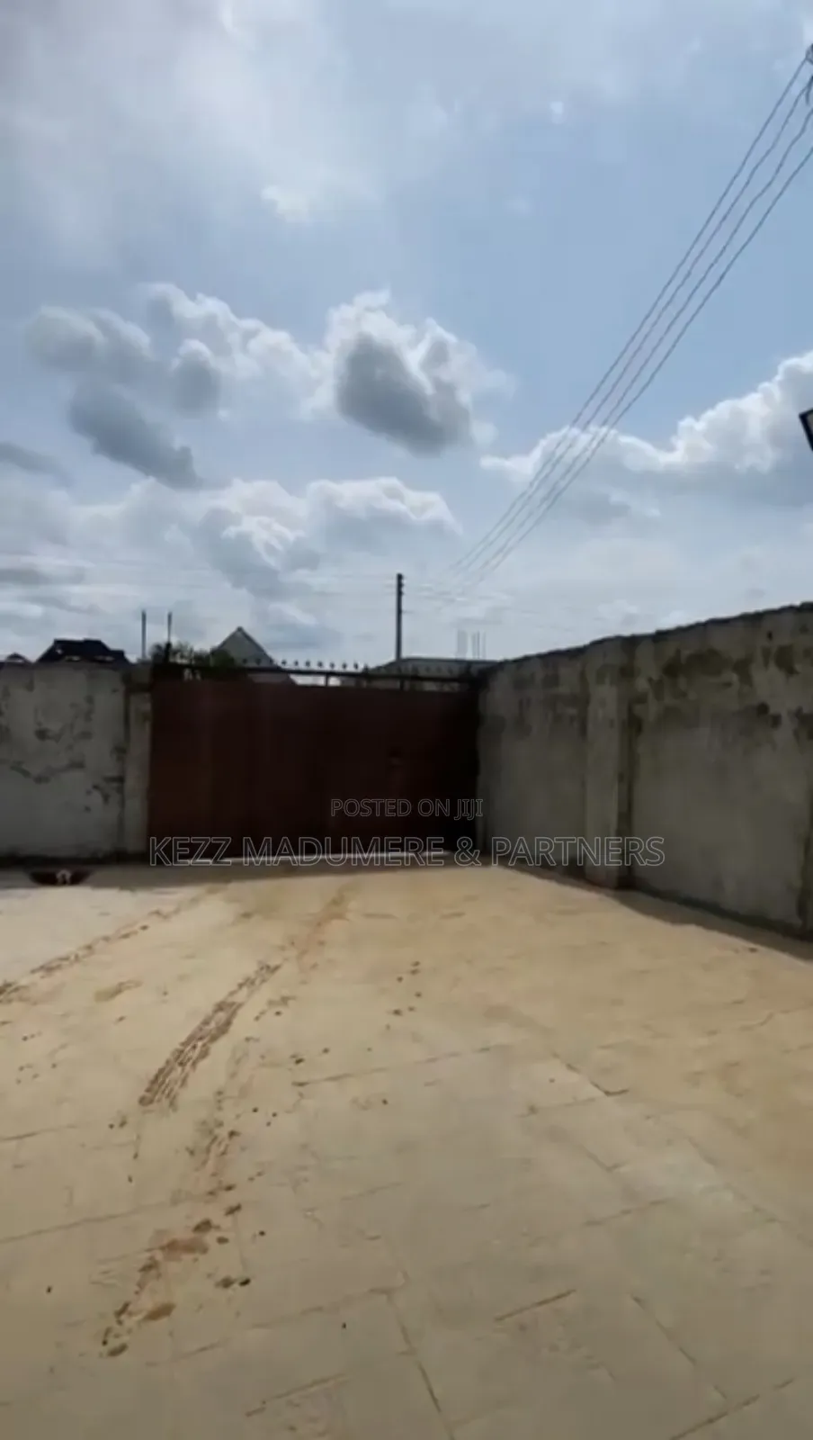 3bdrm Bungalow in Ozuoba Port Harcourt for sale