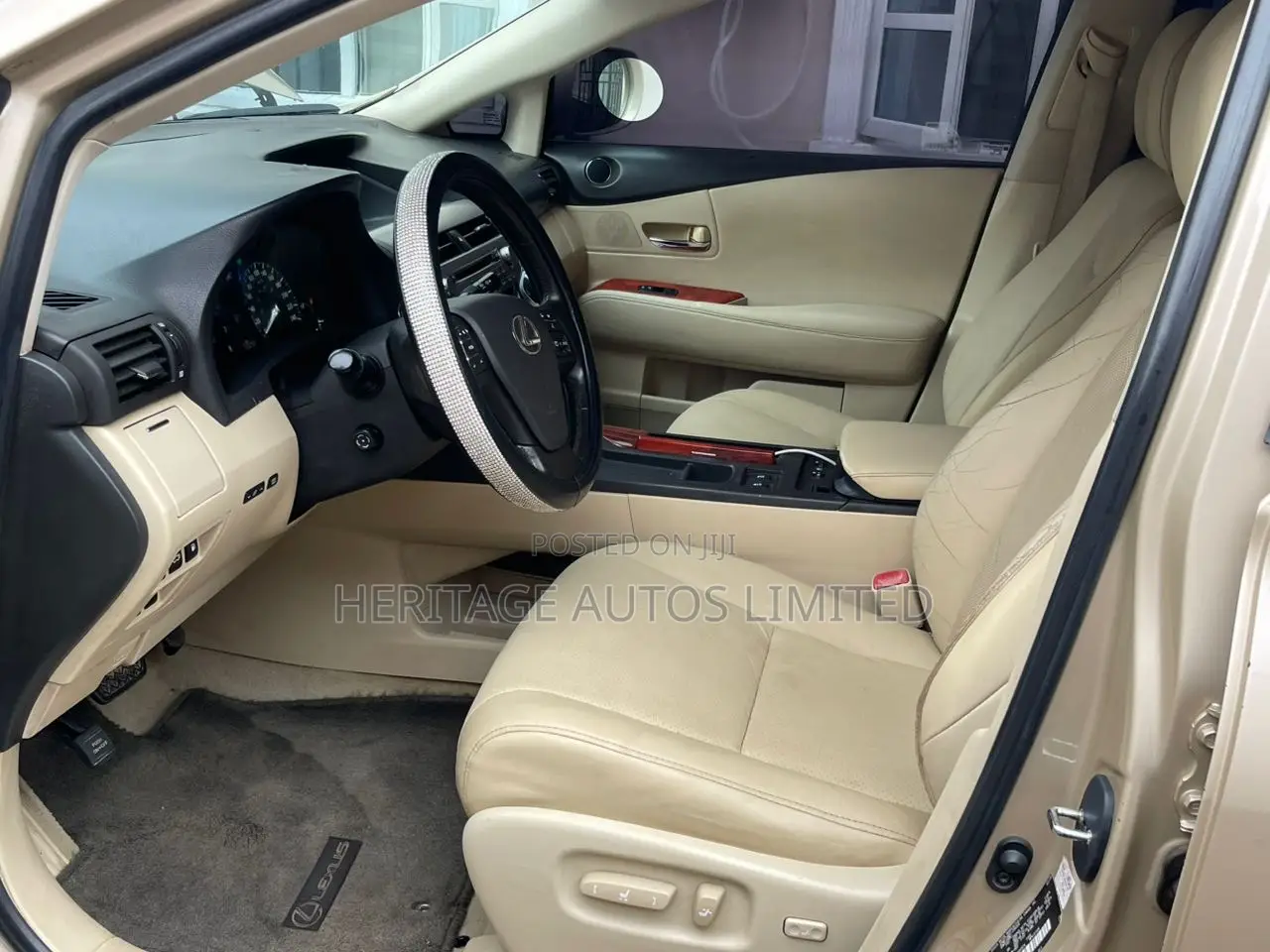 Lexus RX 2010 Gold