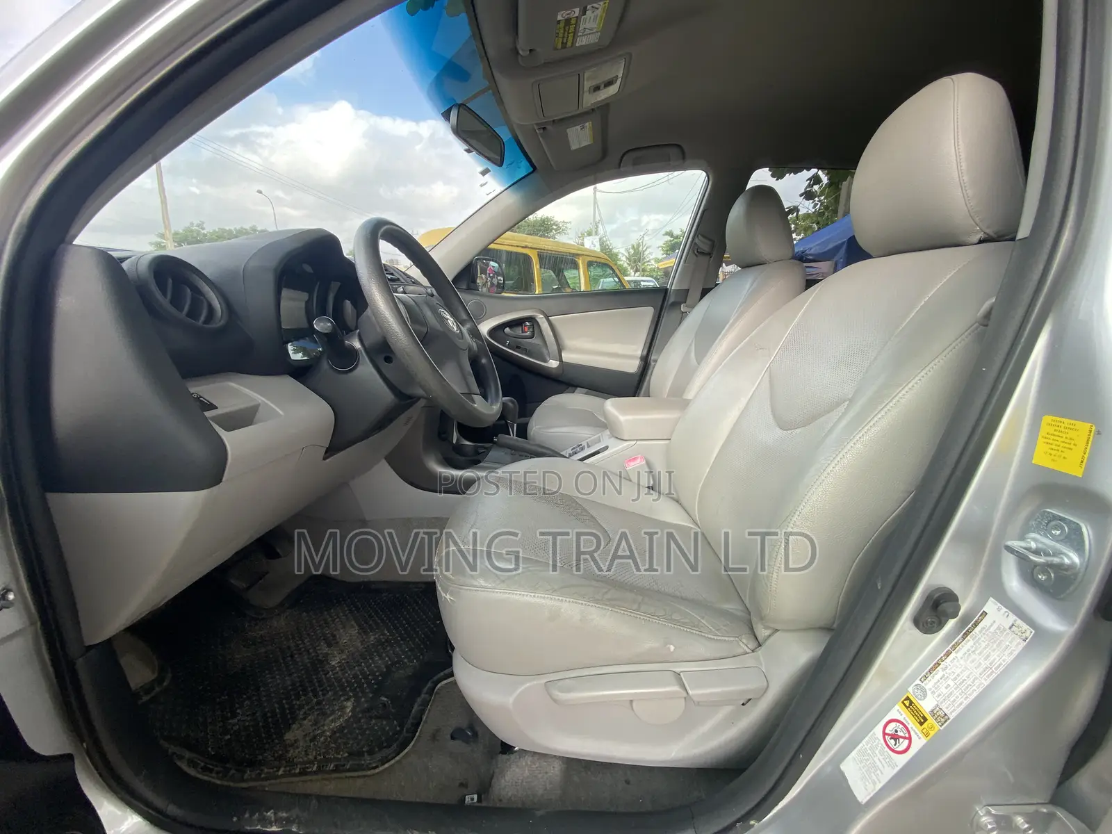 Toyota RAV4 Limited 2011 Silver