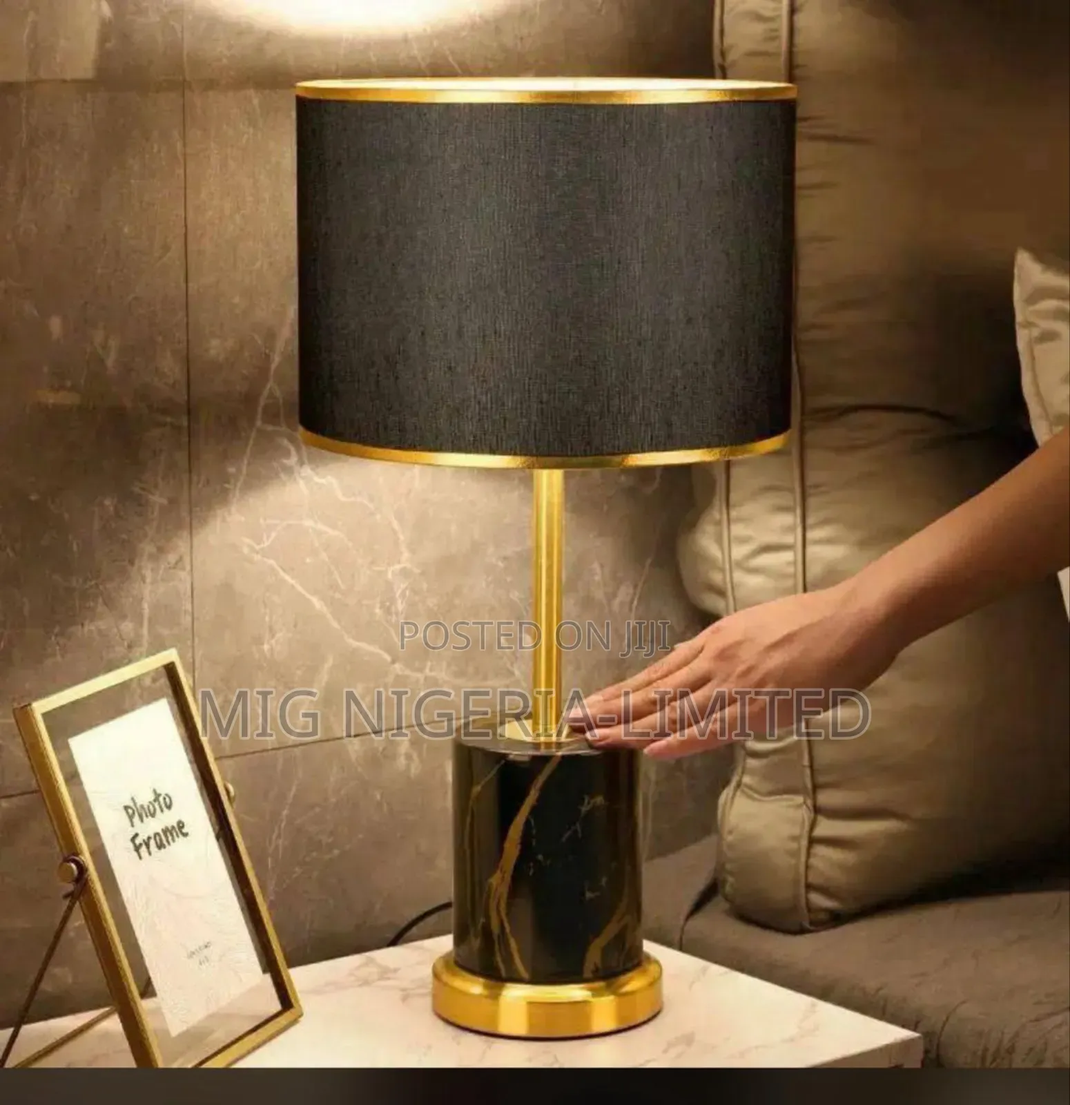 Luxury Executive Table Bedside Lamp Black 30cm
