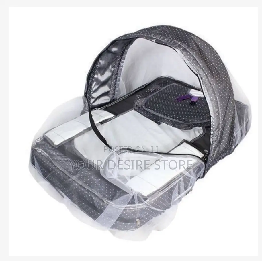 Patterned Convenient Baby Bed With Net