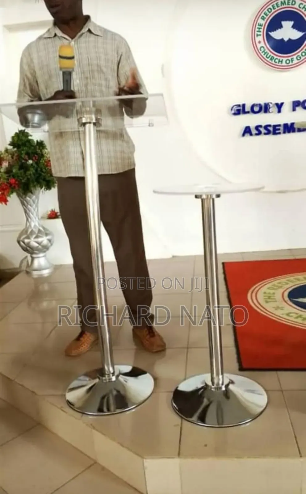Acrylic Strong Pulpit Single Pole