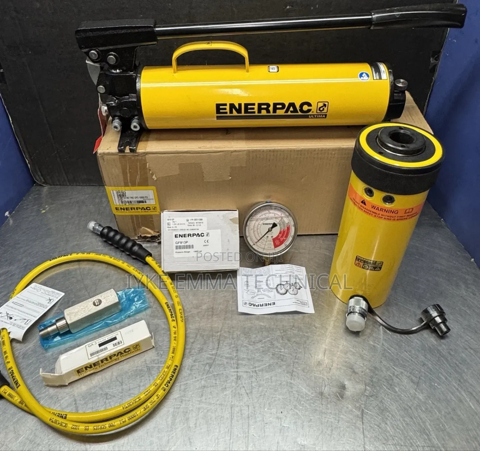 Enerpac 30 Ton Hydraulic Cylinder Jack Set