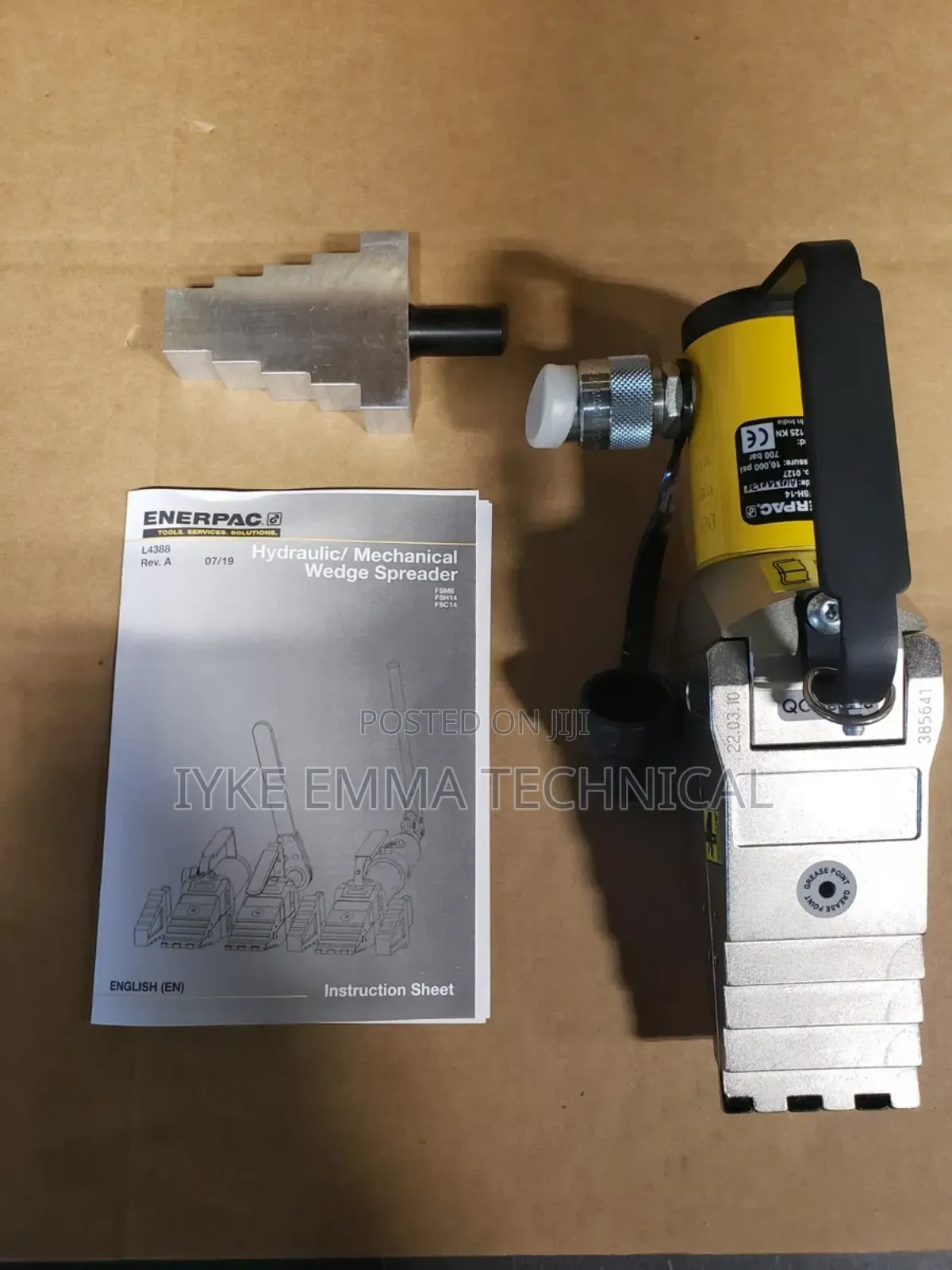 Hydraulic / Mechanic Wedge / Flange Spreader