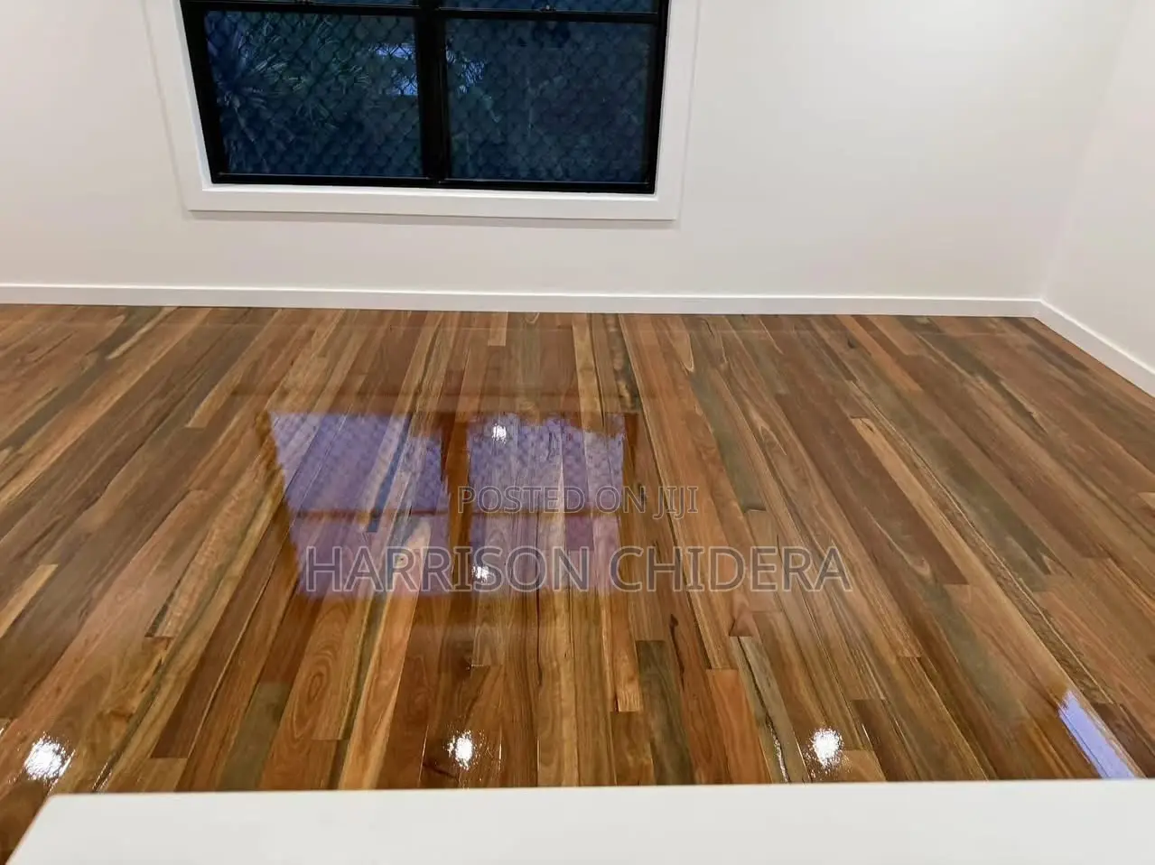 Sown White and Glass Shinning SPC Wooden Floor