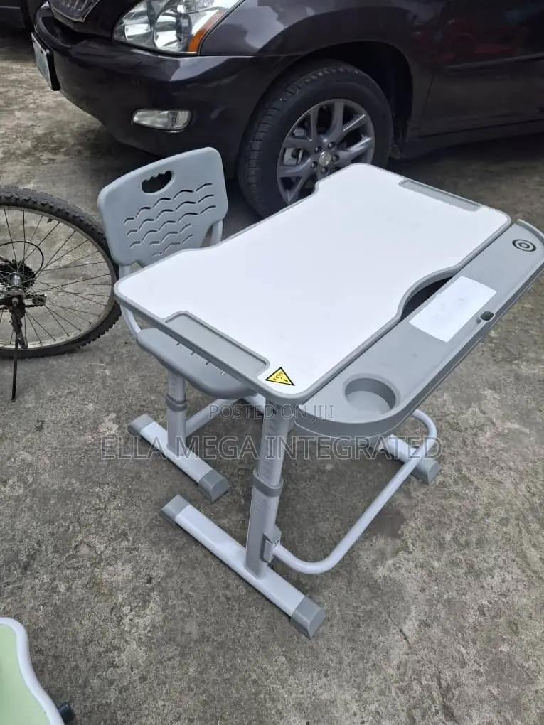 School/ Student Desk and Chair for Primary
