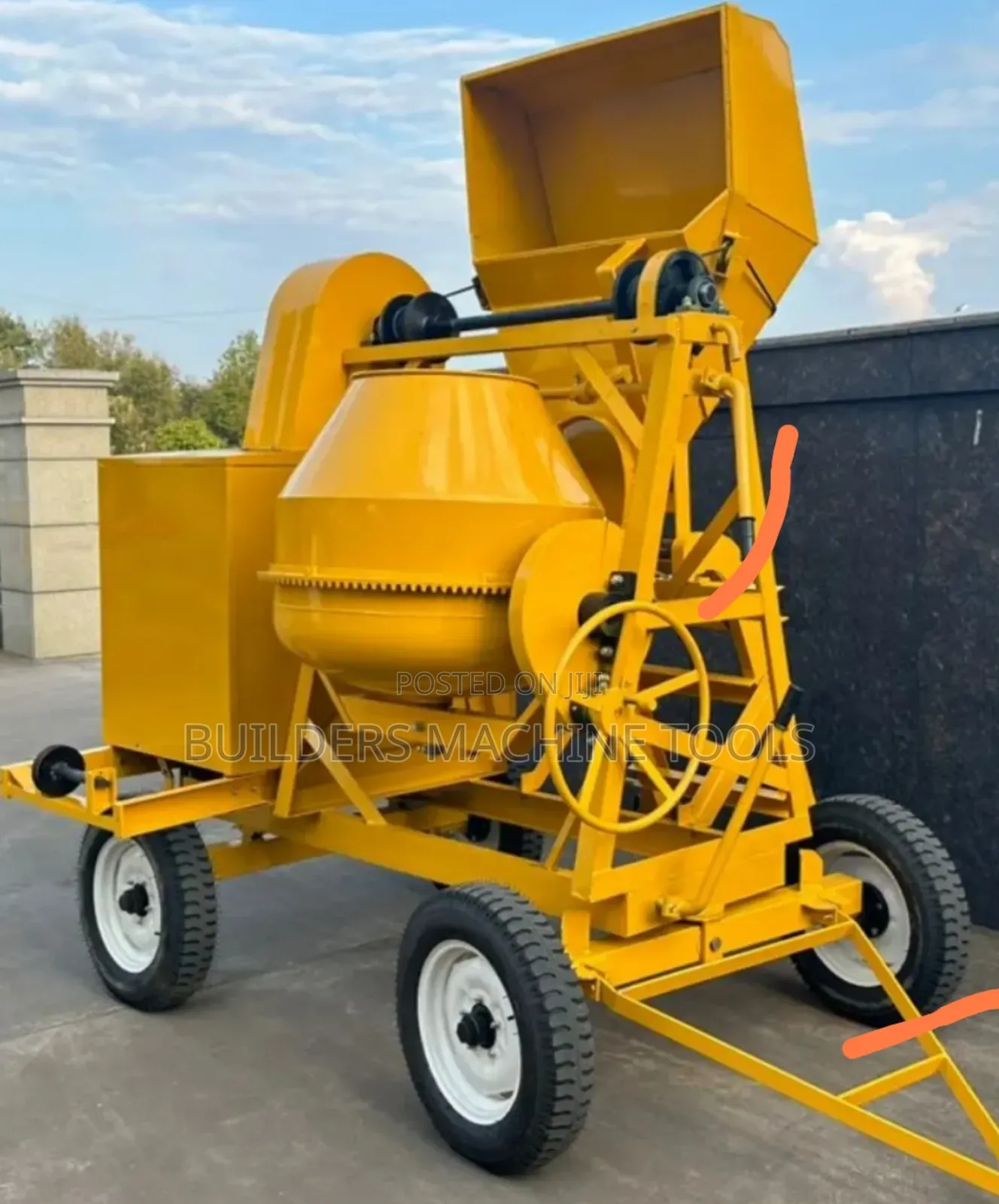 Portable Concrete Mixer With Lifting Hoist