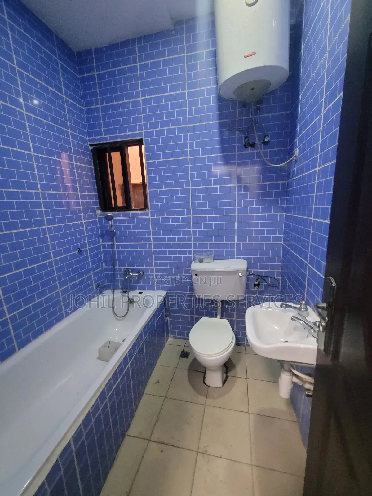 2bdrm Block of Flats in Wuse 2 for rent